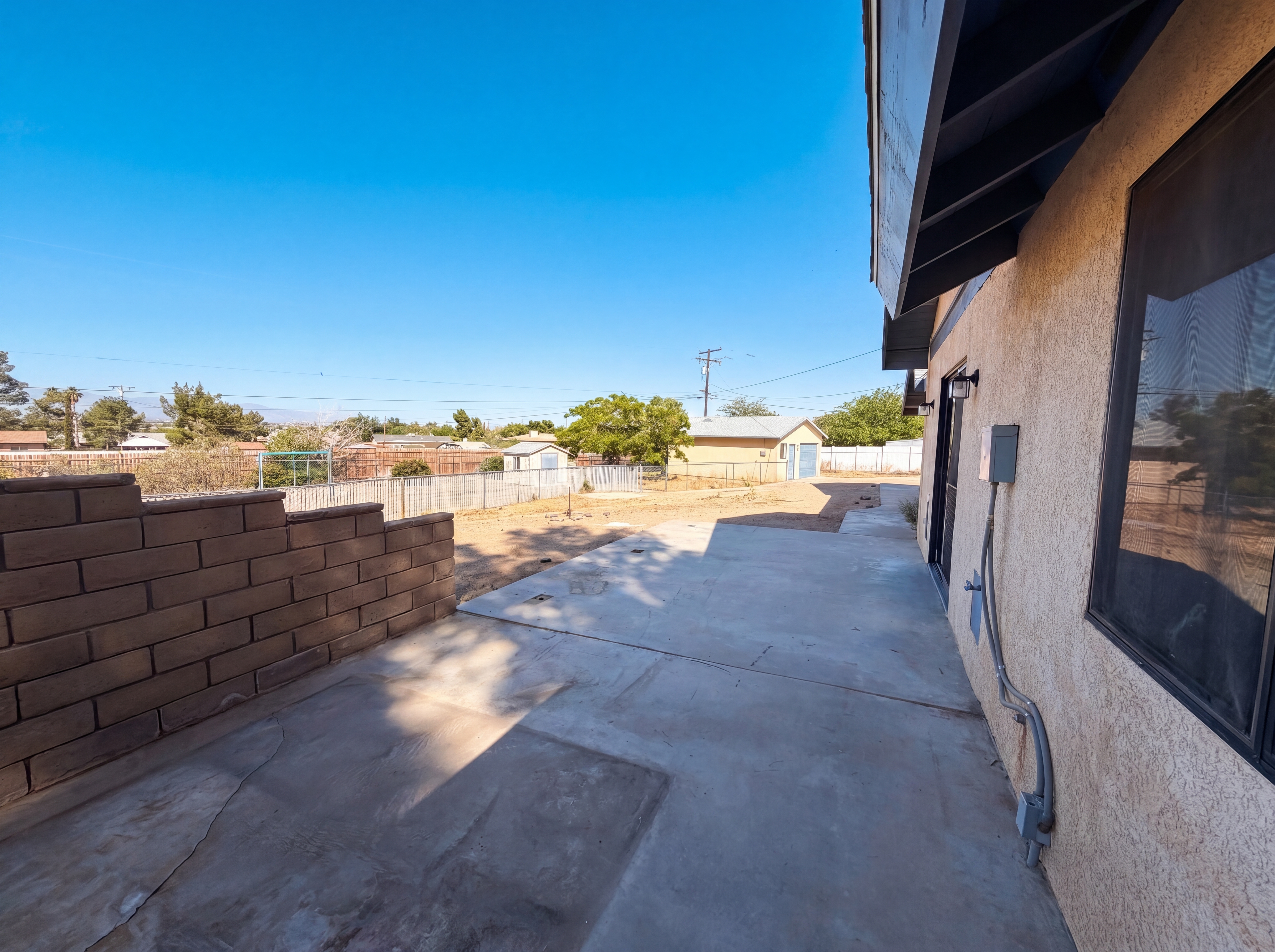 Photo 26 of 29 of 15852 Mandan Rd, Apple Valley, CA