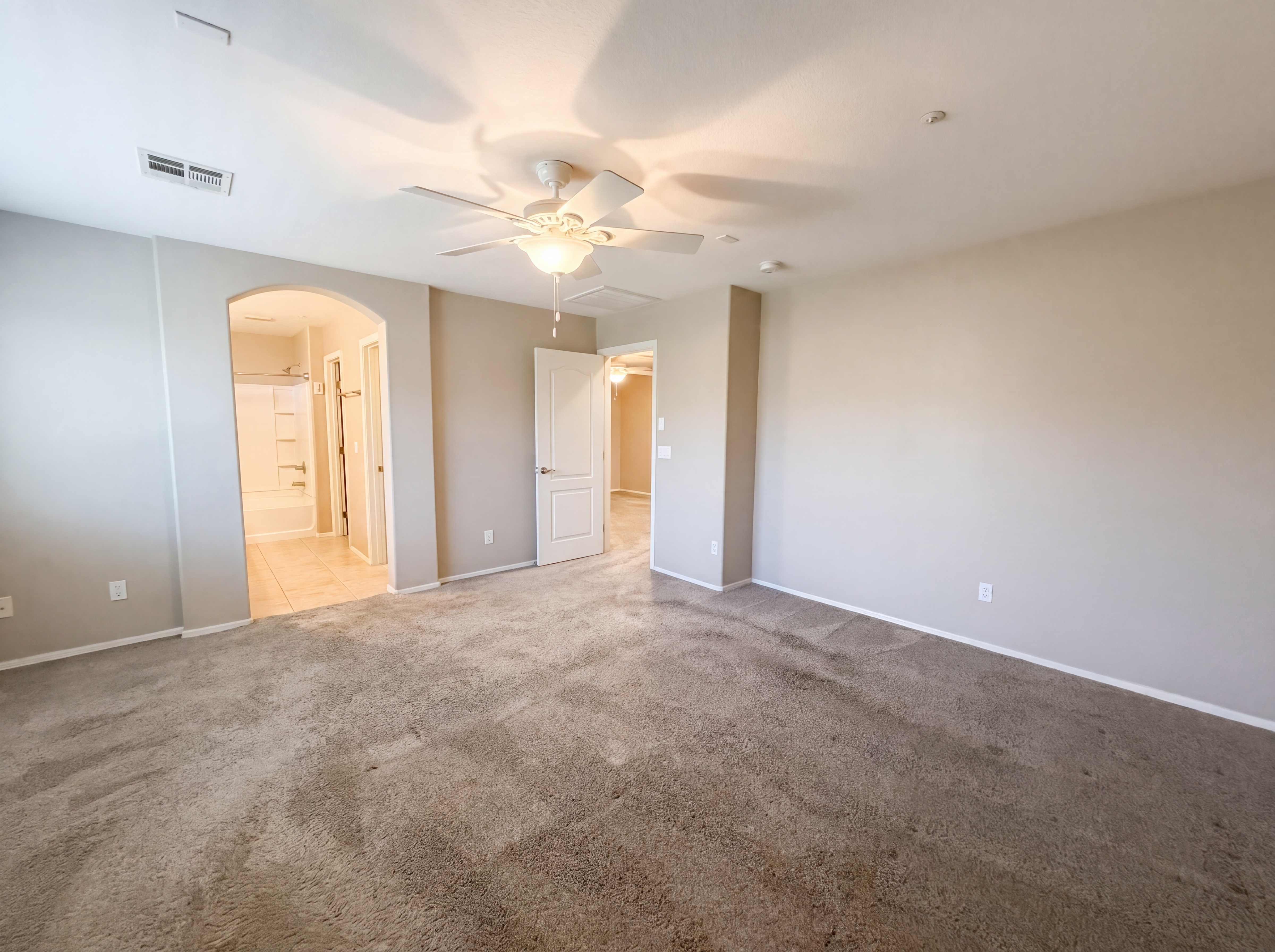 Photo 7 of 31 of 1565 E Hopkins Rd, Gilbert, AZ
