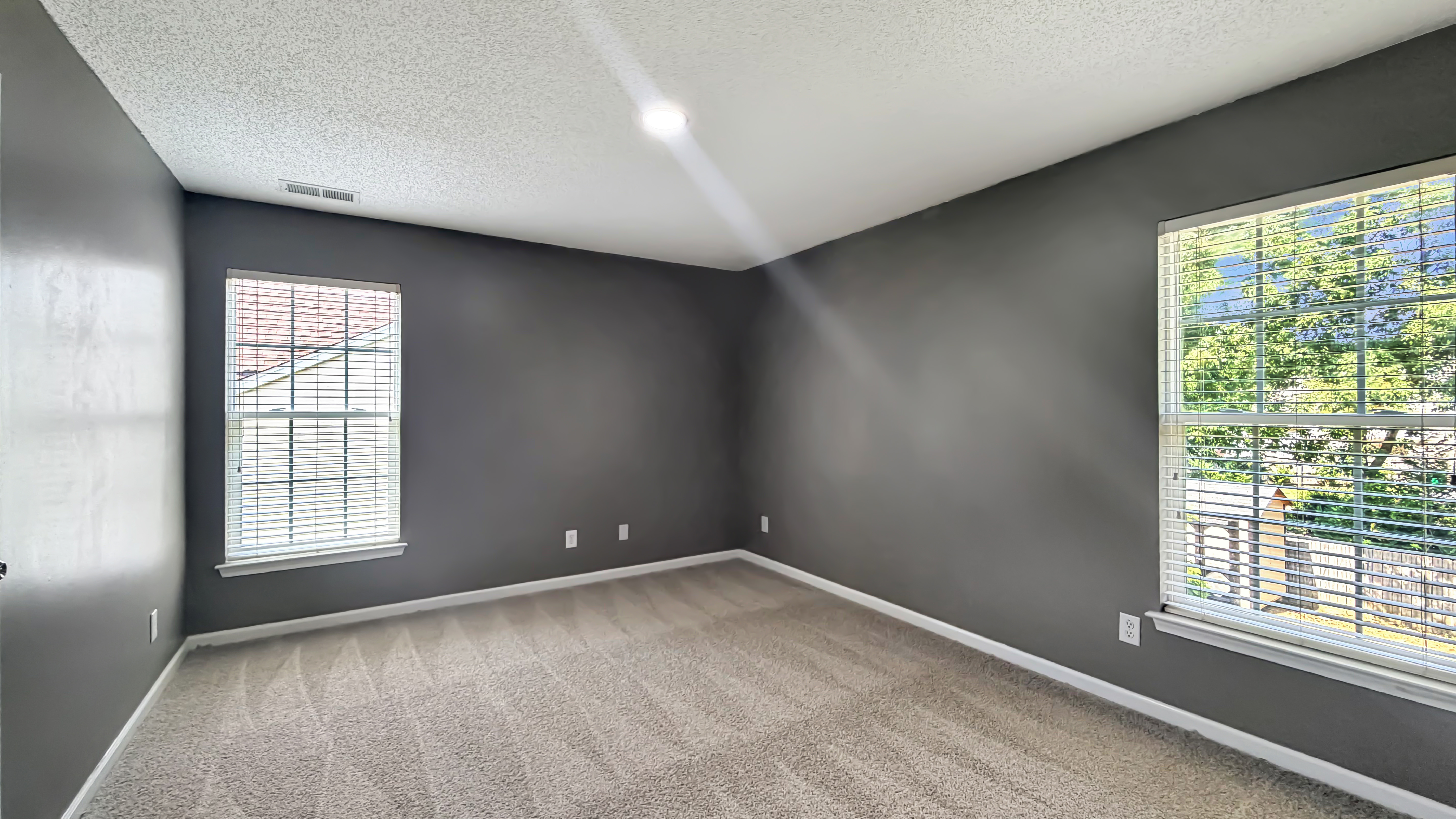 Photo 15 of 23 of 9334 Arbor Creek Dr, Charlotte, NC