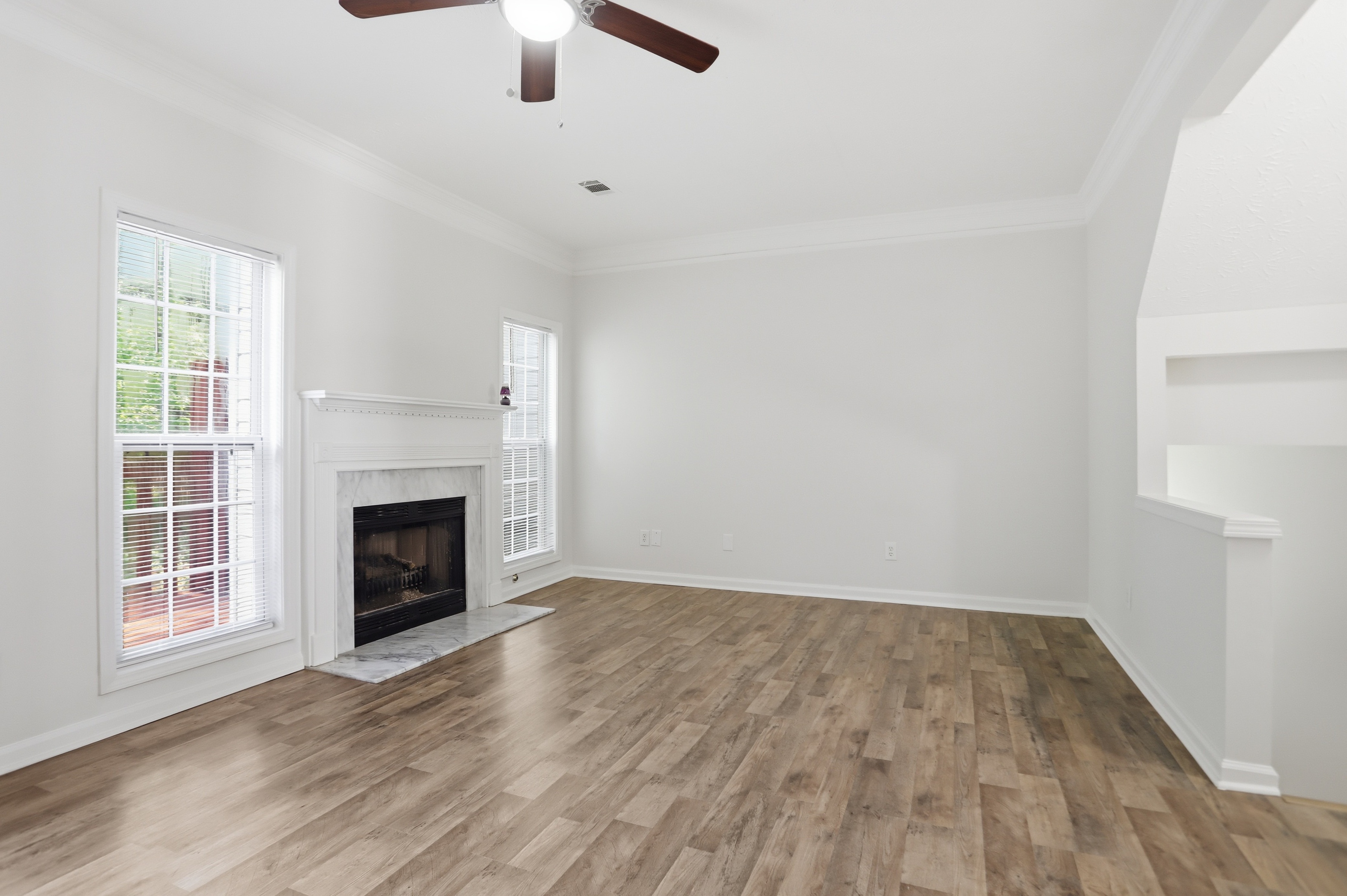 Photo 7 of 29 of 205 Abbotts Mill Dr, Johns Creek, GA