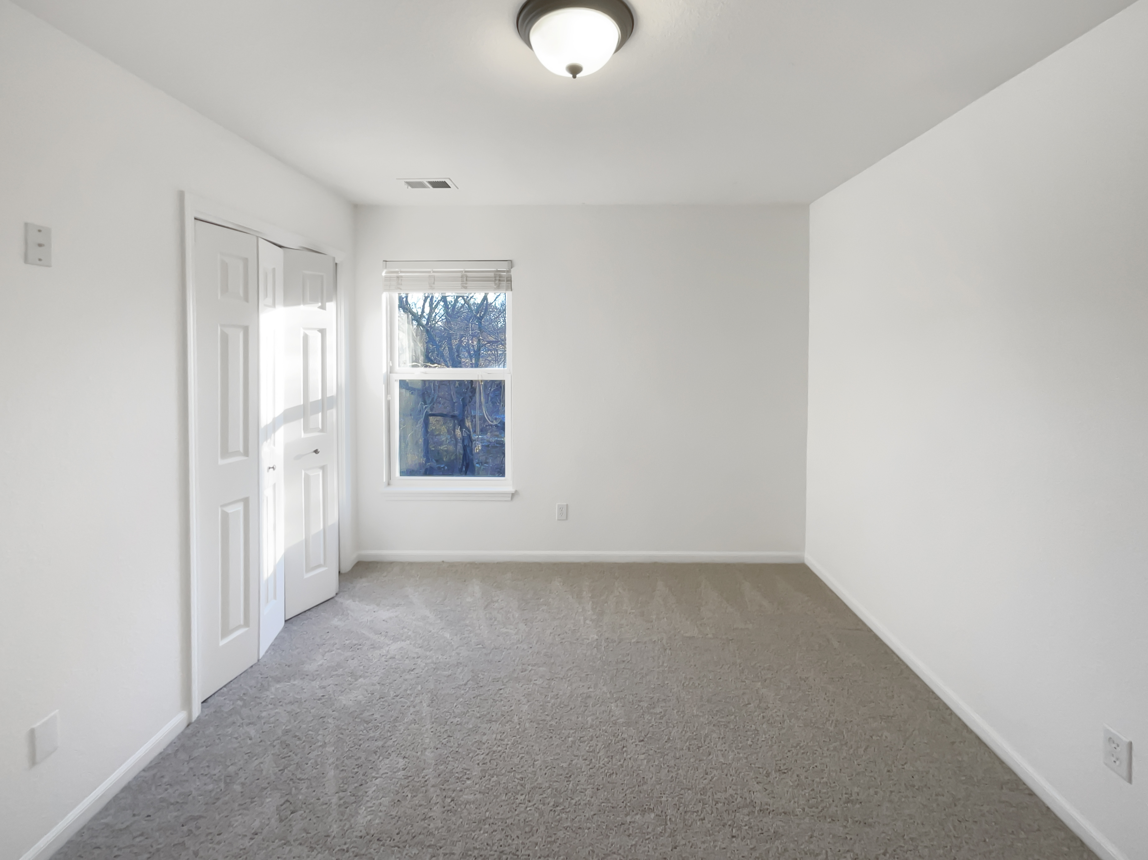 Photo 9 of 22 of 12202 N Highland Ave, Kansas City, MO