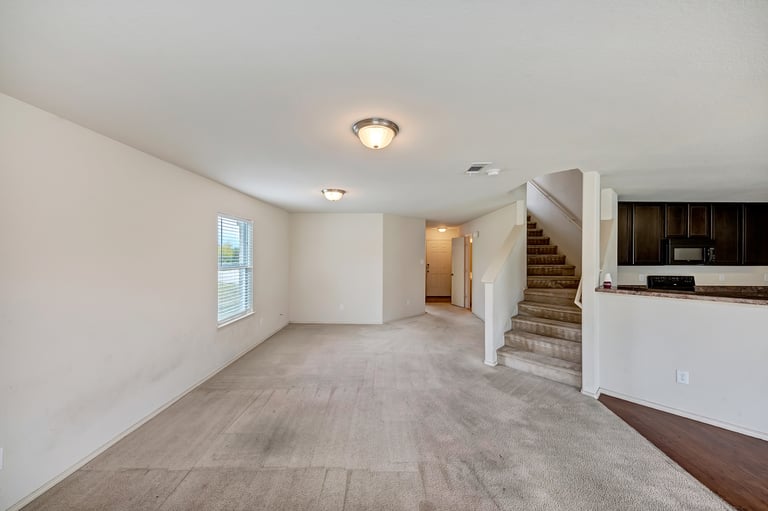 Photo 2 of 28 - 252 Rock Meadow Dr, Crowley, TX 76036
