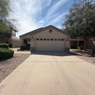 Property photo 1 of 1287 E Anastasia St