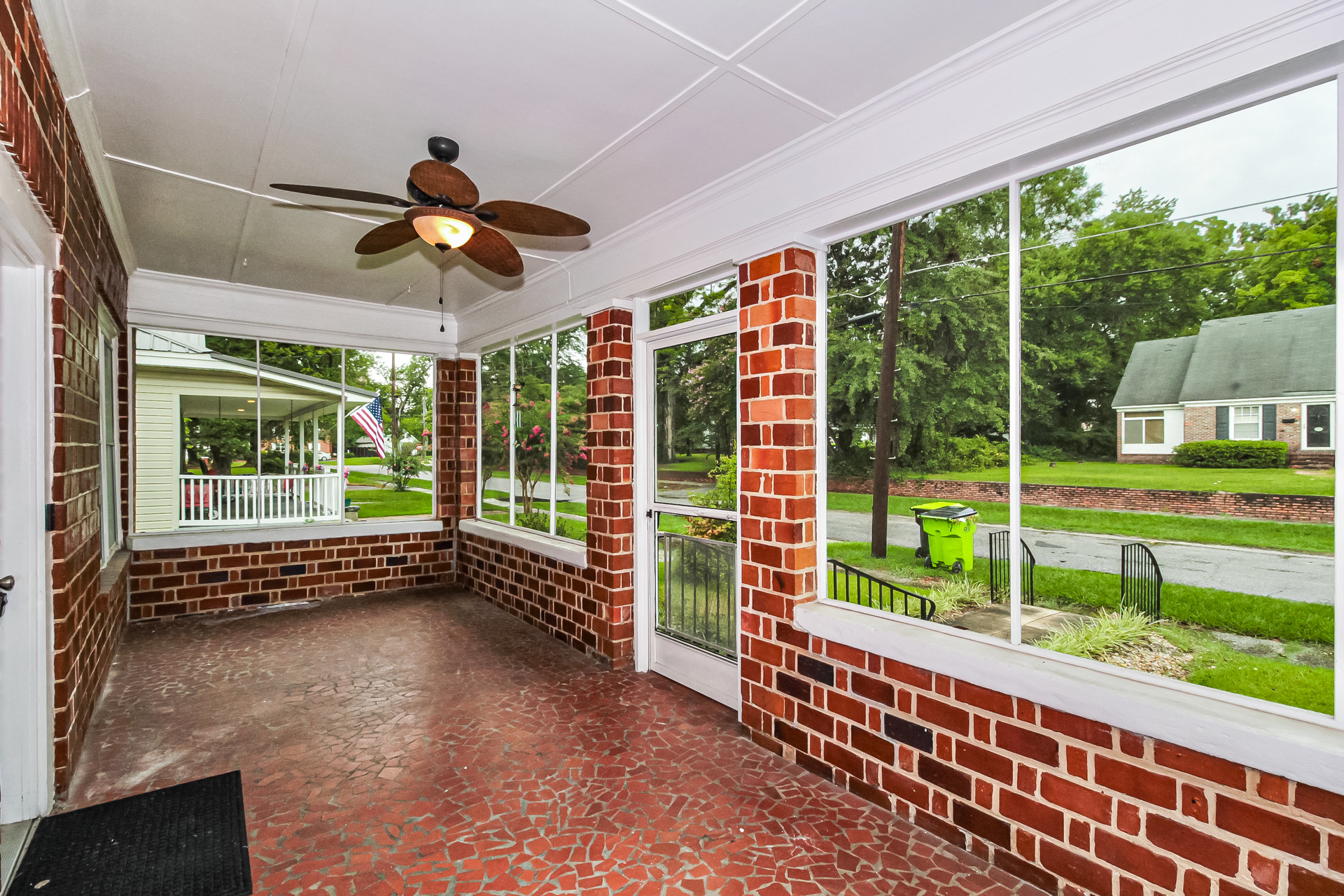 Photo 19 of 22 of 114 E Clay St, Whiteville, NC