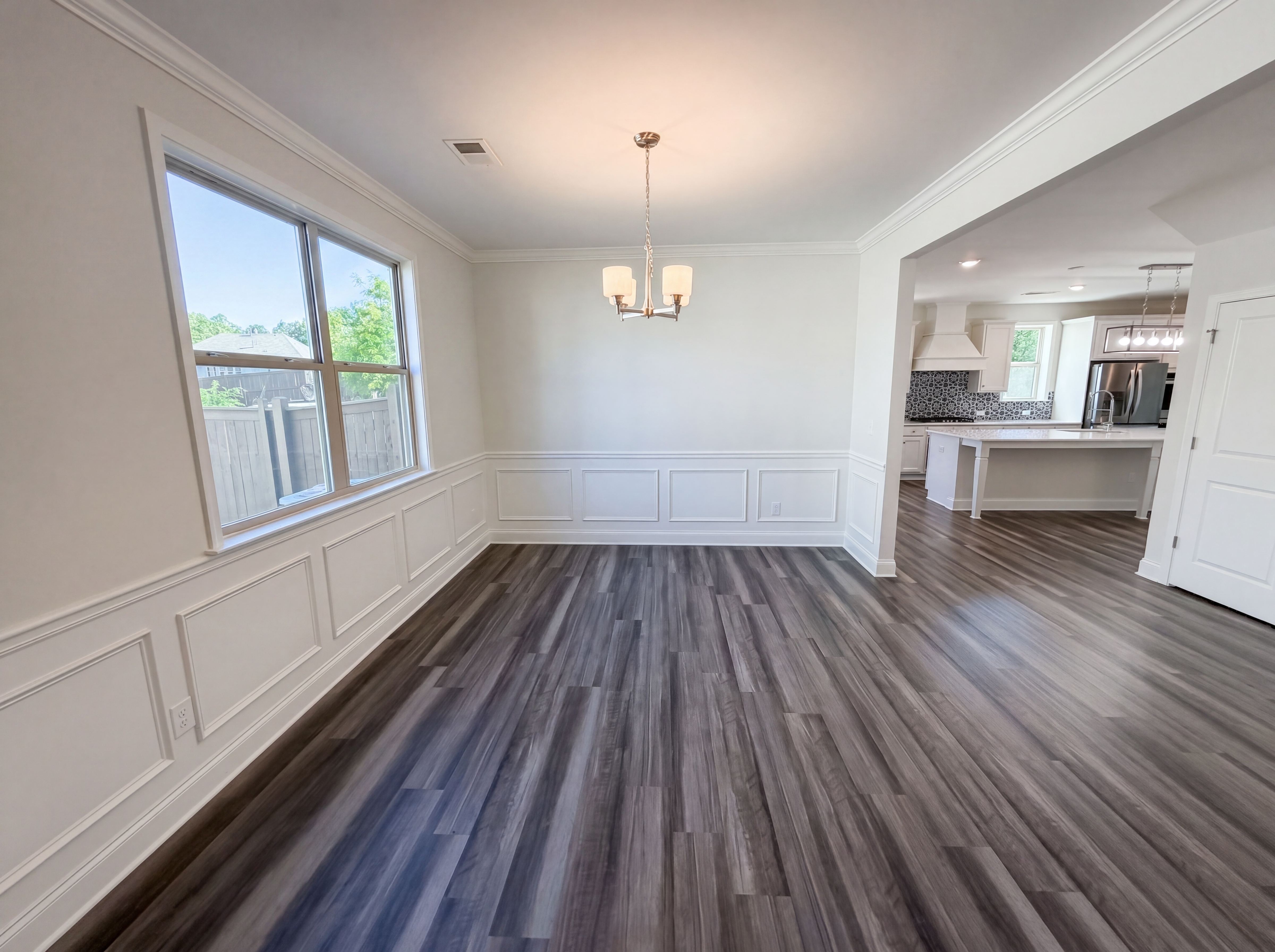 Photo 7 of 61 of 4877 Cooper Farm Dr, Buford, GA