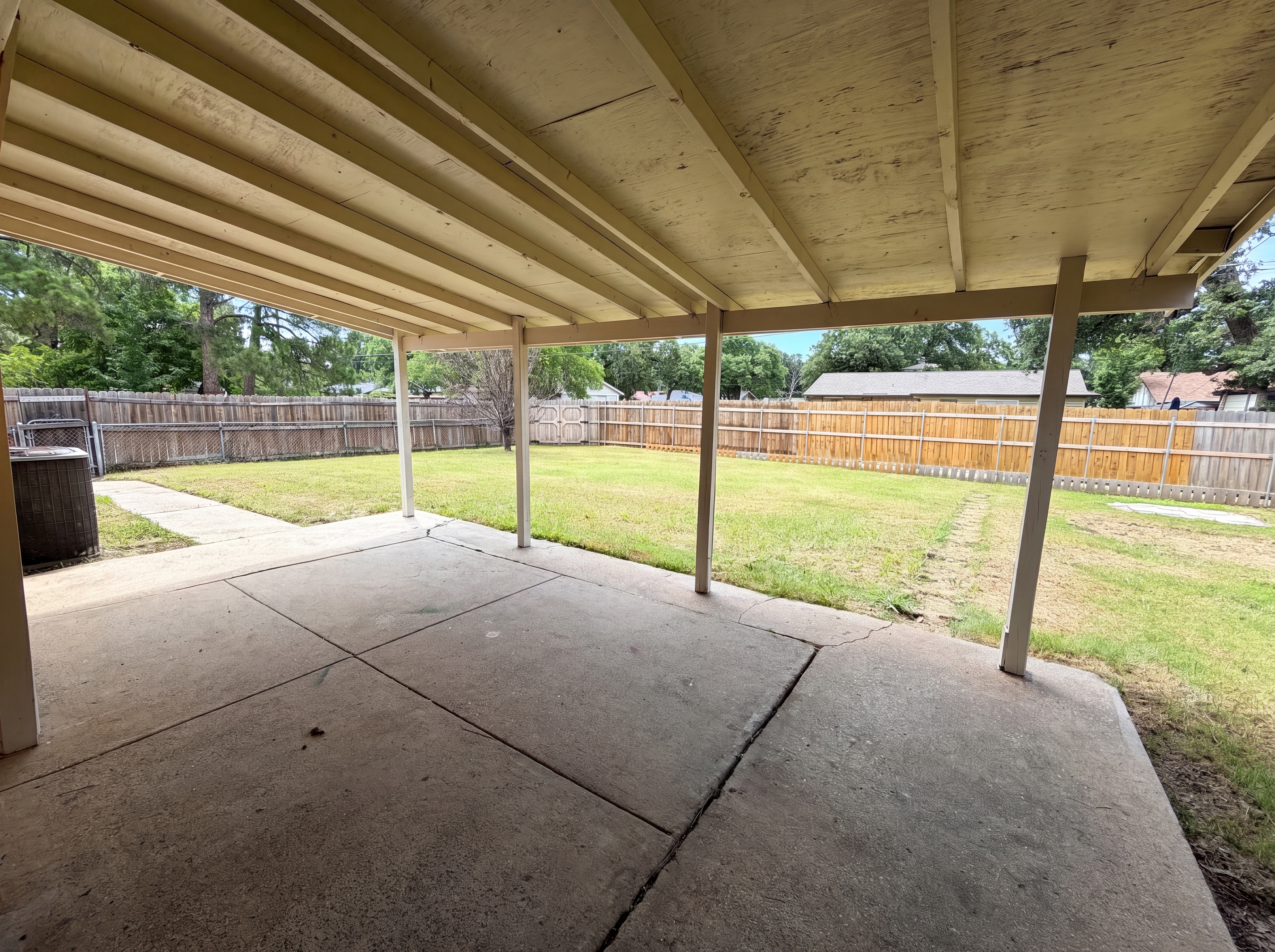 Photo 26 of 29 of 1102 Hillwood Dr, Lewisville, TX