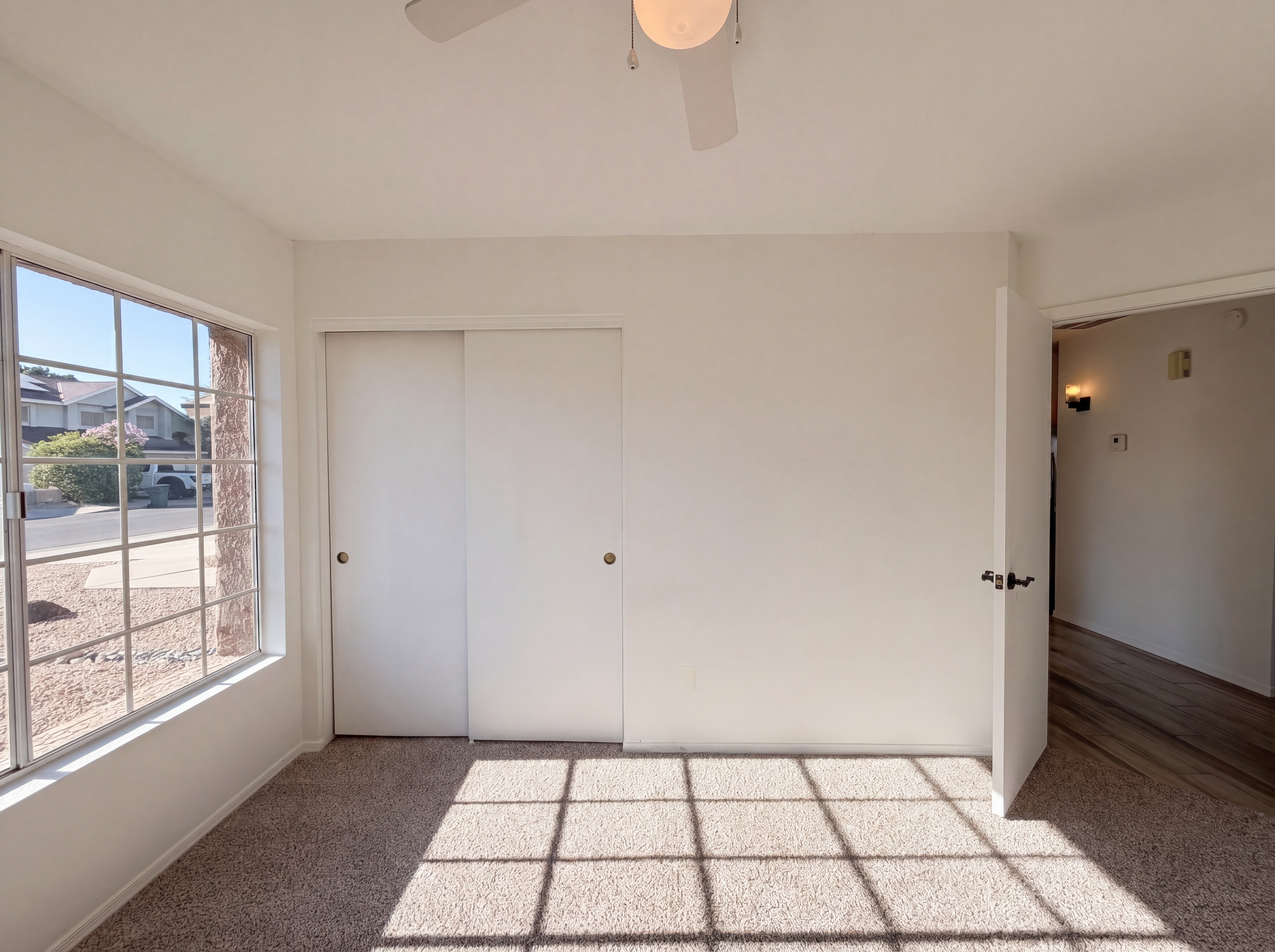Photo 4 of 20 of 23626 N 45th Ave, Glendale, AZ