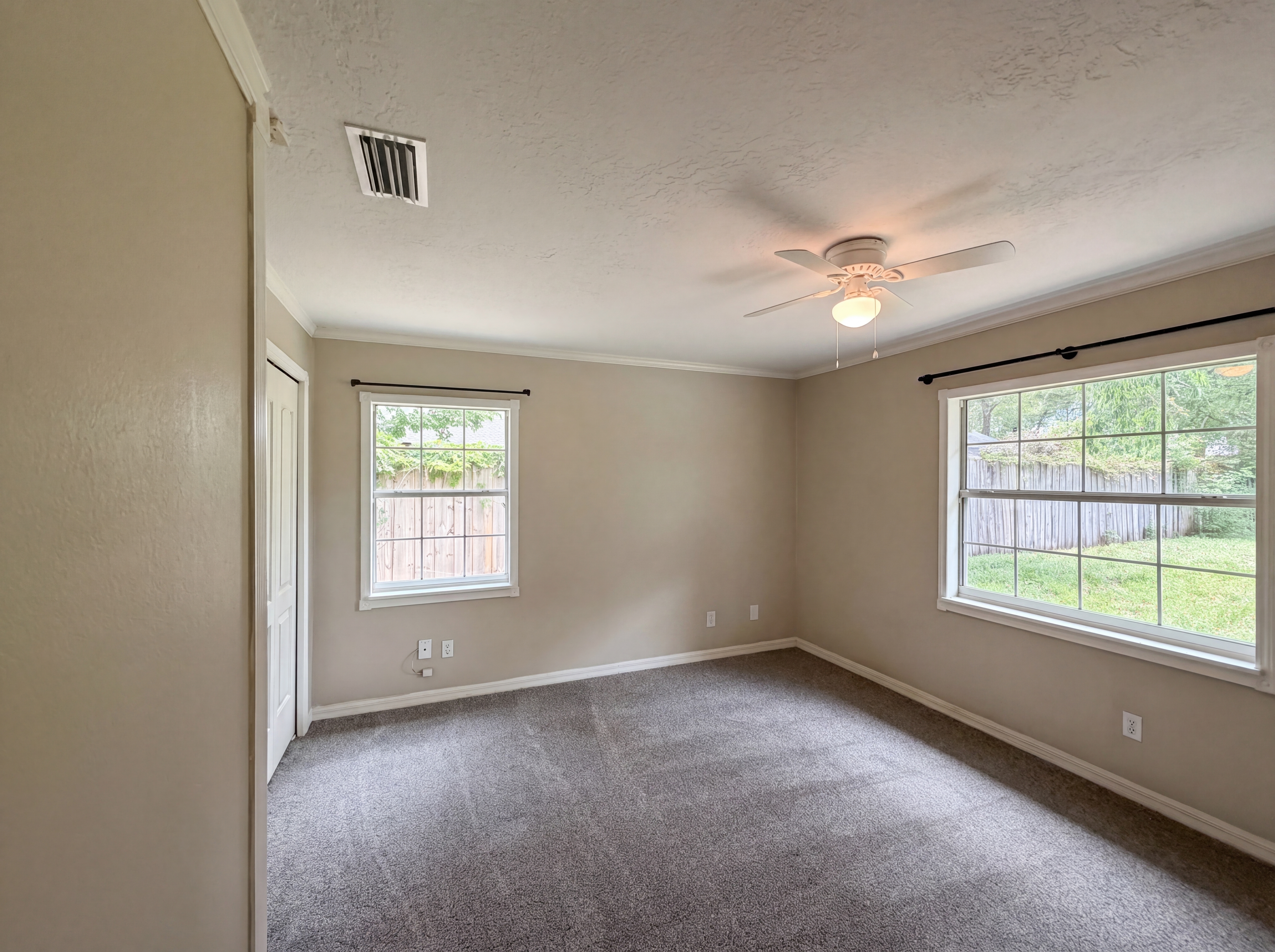 Photo 13 of 21 of 1770 NE 37th St, Ocala, FL