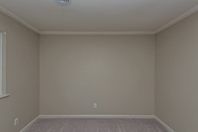 Photo 11 of 19 - 2605 Carten St, Fort Worth, TX 76112