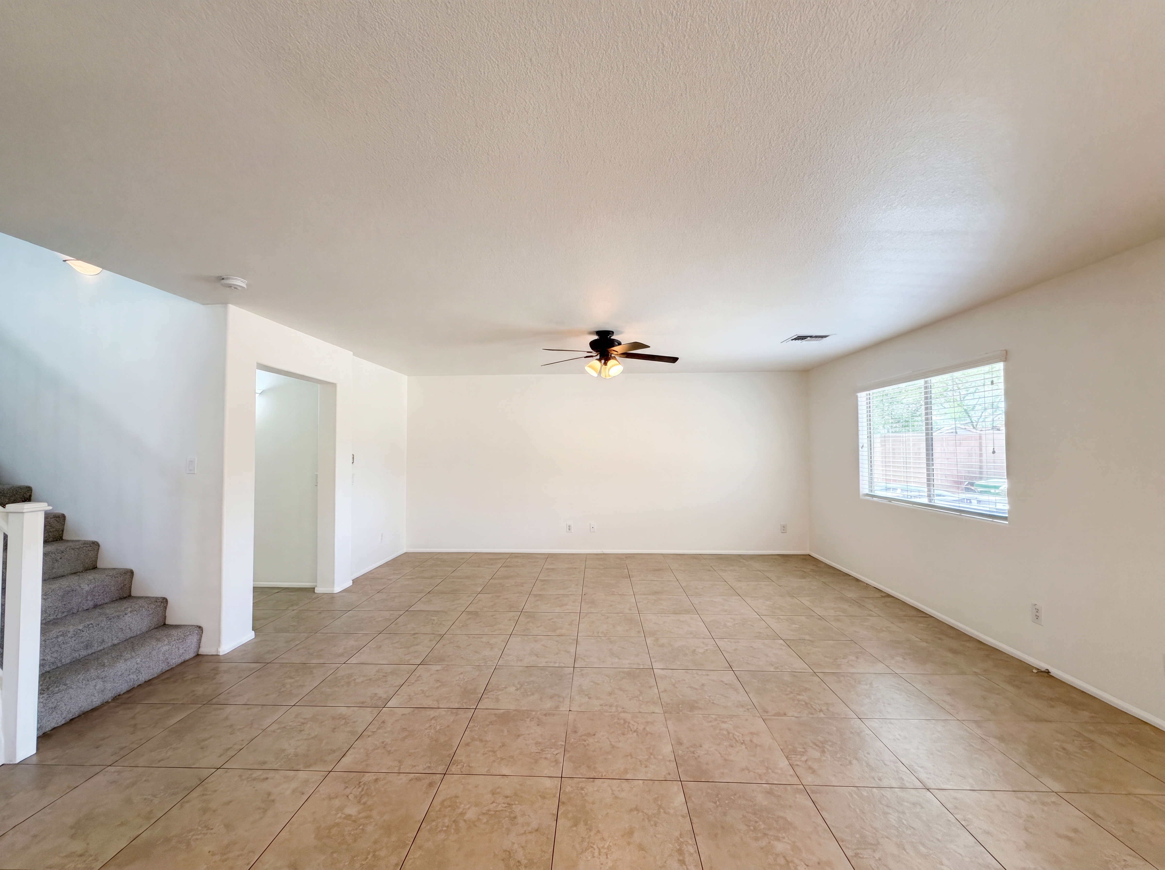 Photo 8 of 24 of 22524 N Davis Way, Maricopa, AZ