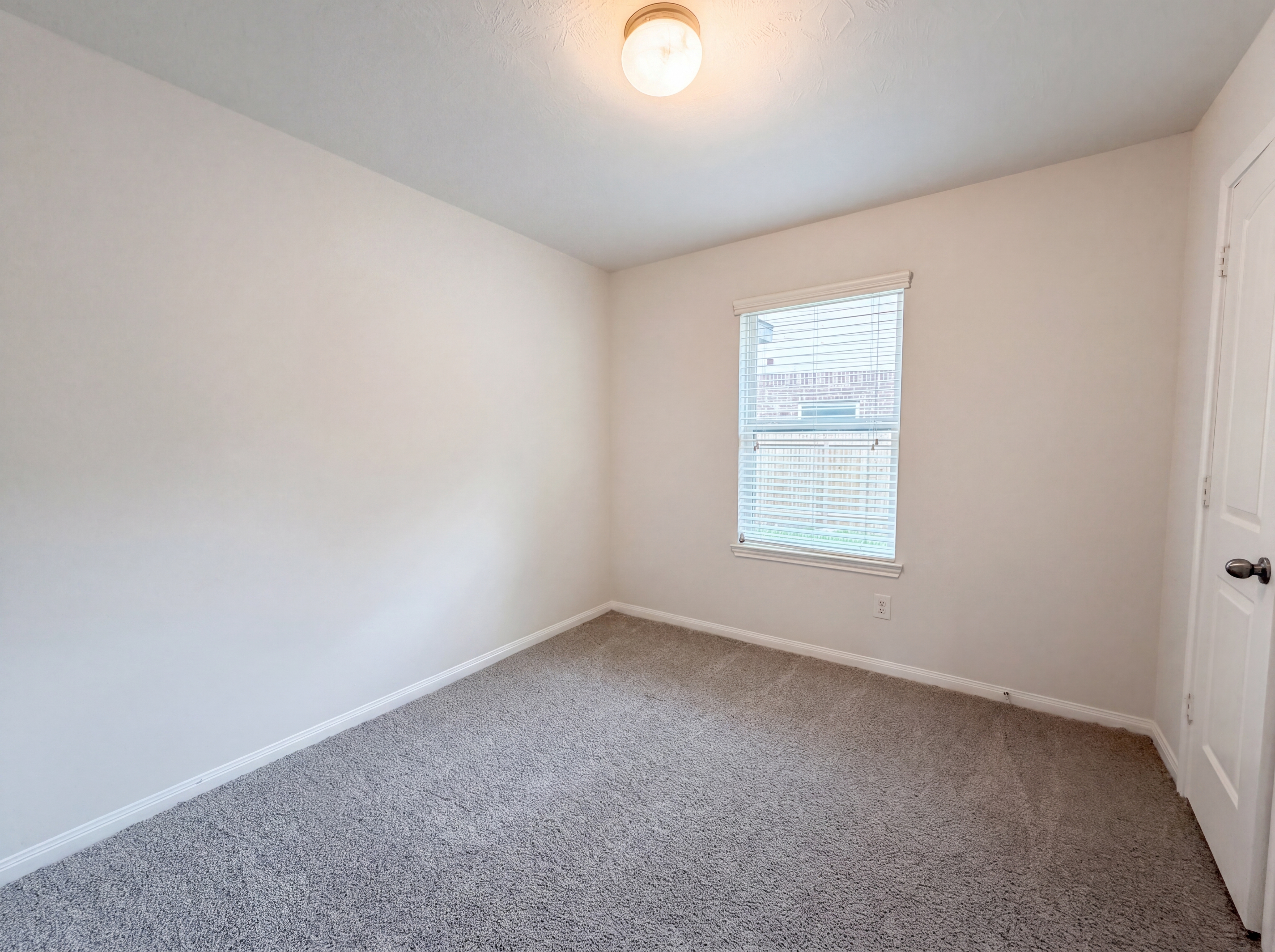 Photo 14 of 21 of 21469 Hunter Hart Dr, Porter, TX
