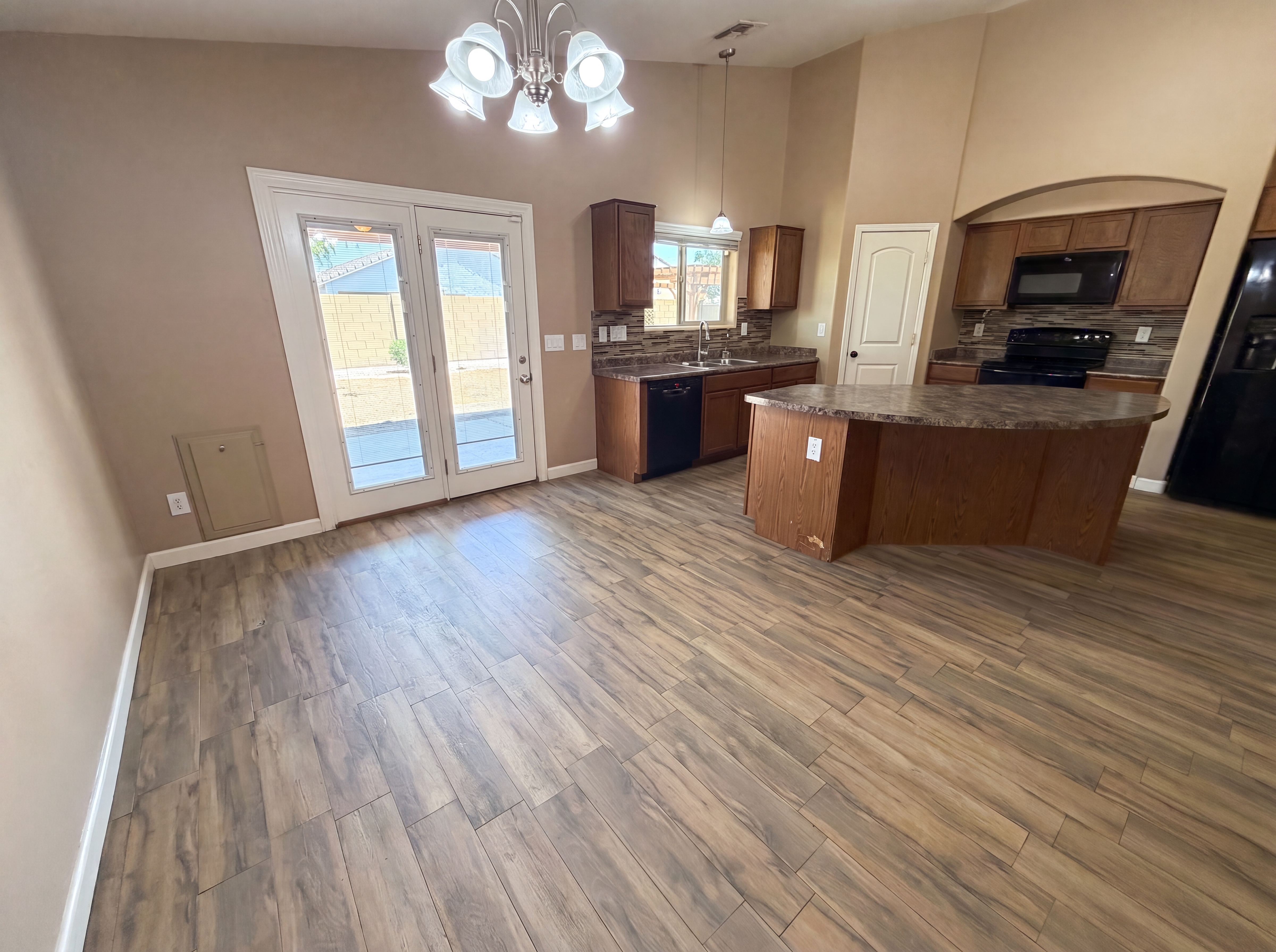 Photo 10 of 29 of 4181 S 247th Dr, Buckeye, AZ