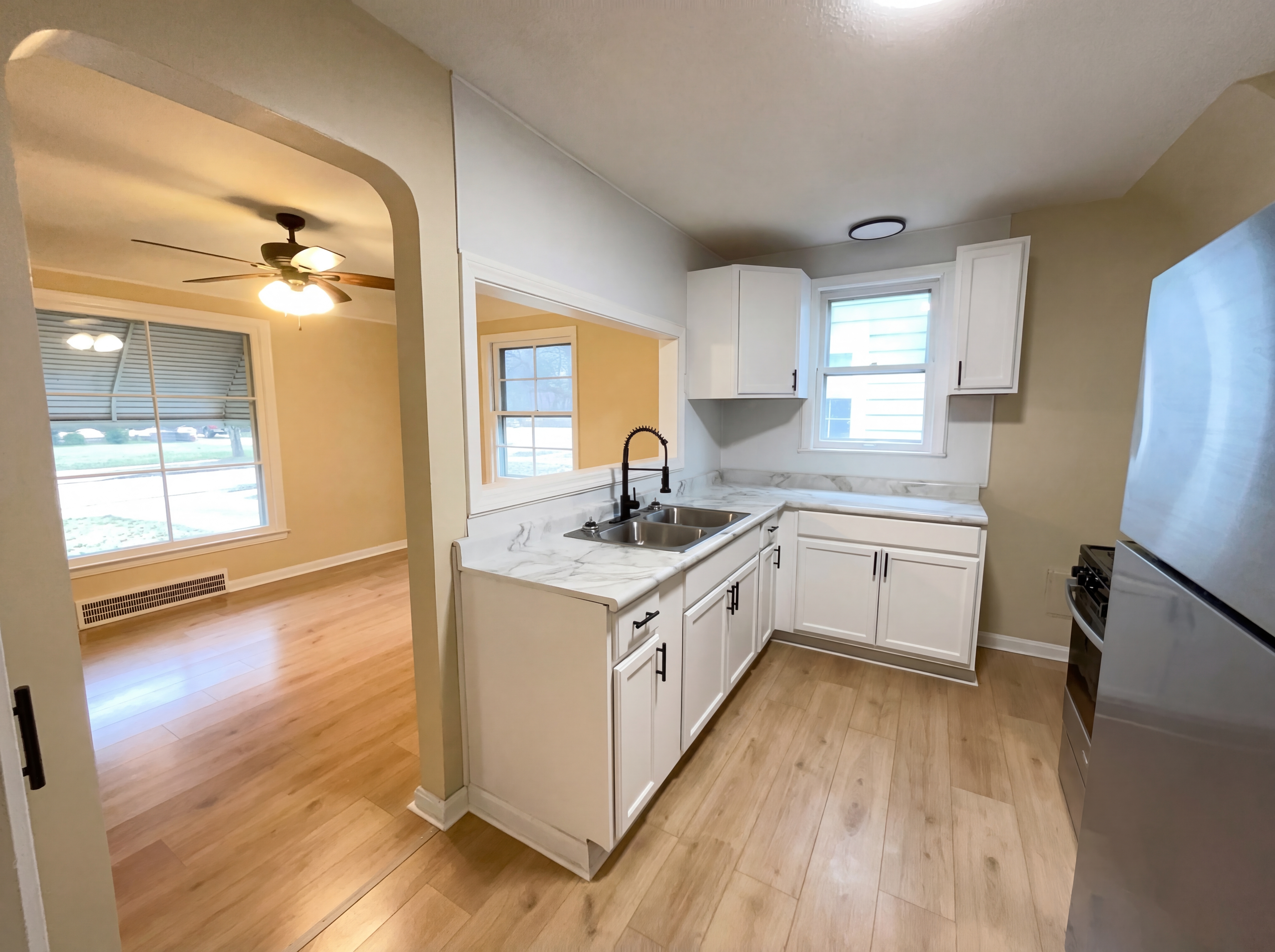 Photo 7 of 23 of 20511 Balfour Rd, Warrensville Heights, OH