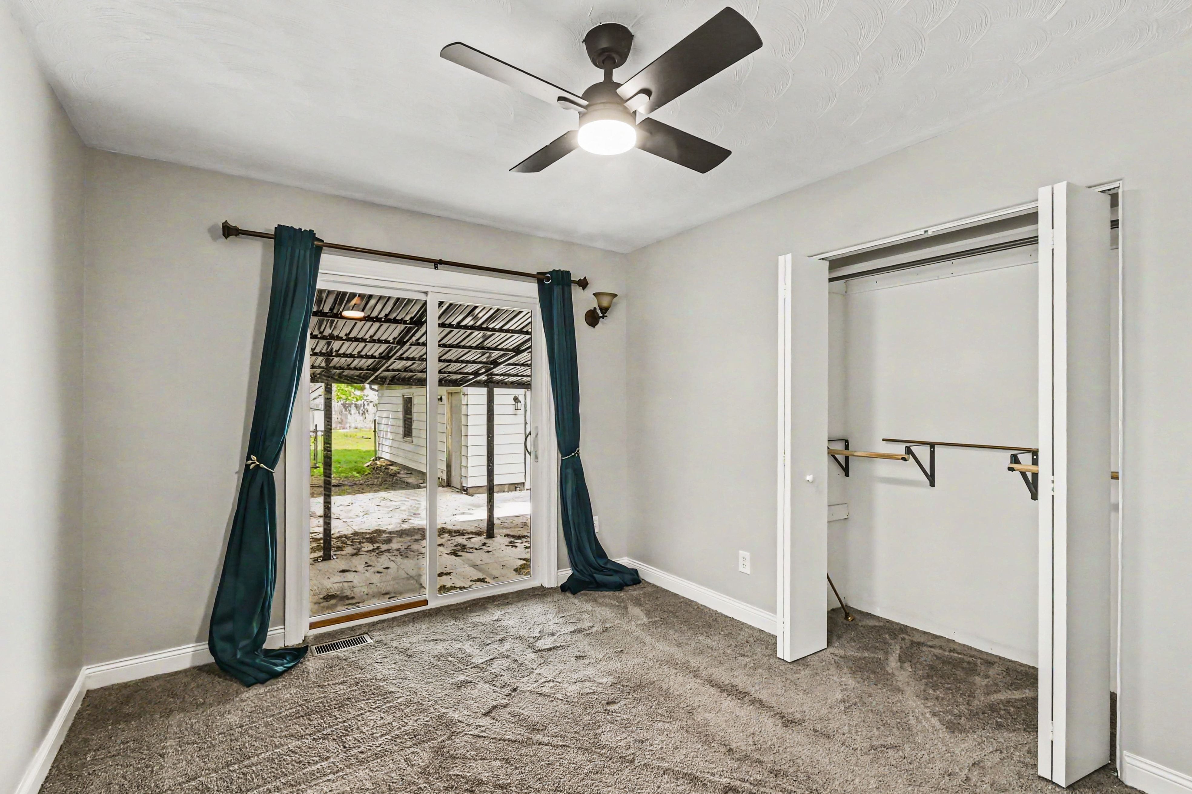 Photo 11 of 20 of 502 Carrier St, Lansing, MI