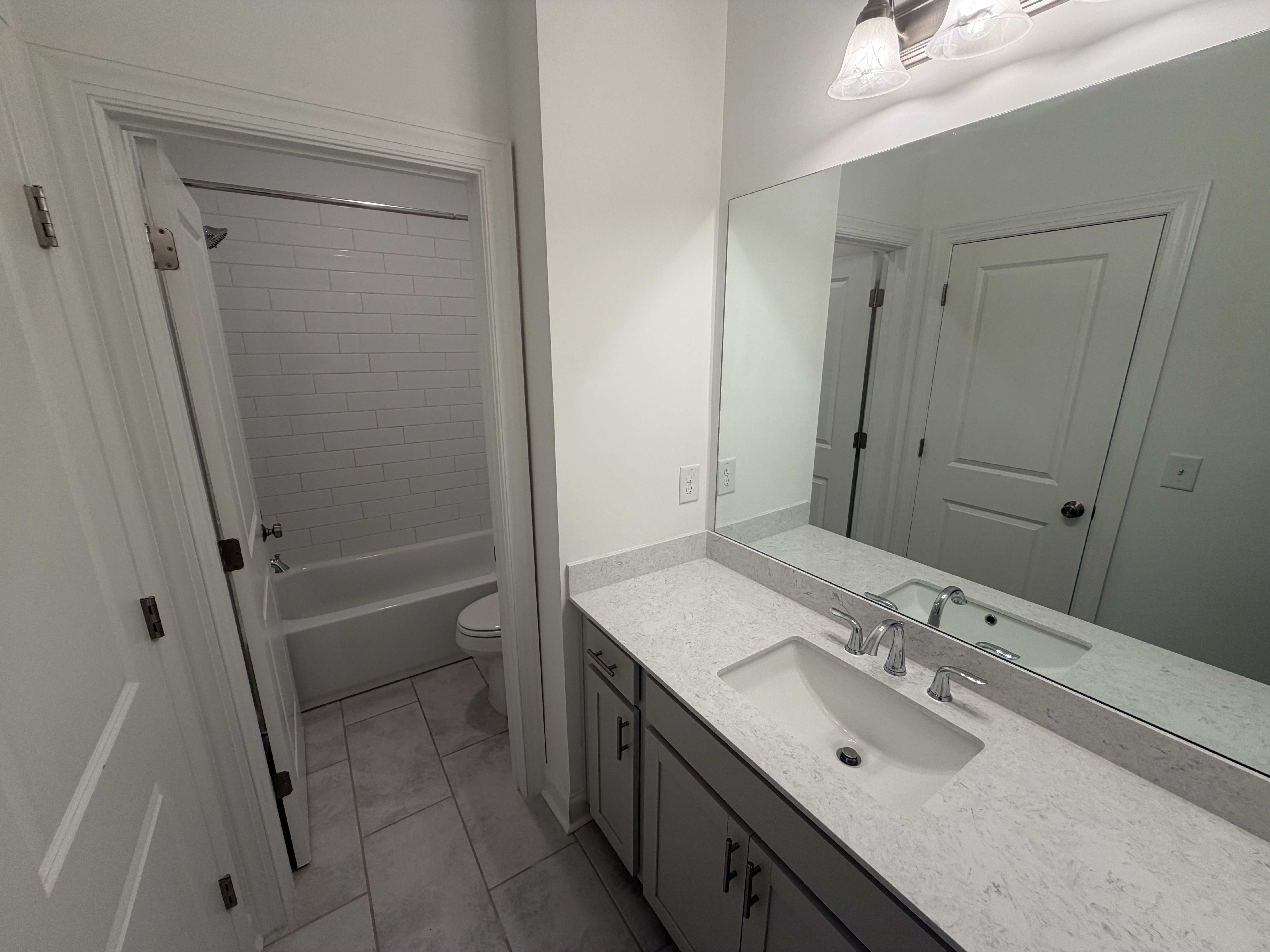 Photo 14 of 35 of 415 Olmstead Way, Alpharetta, GA