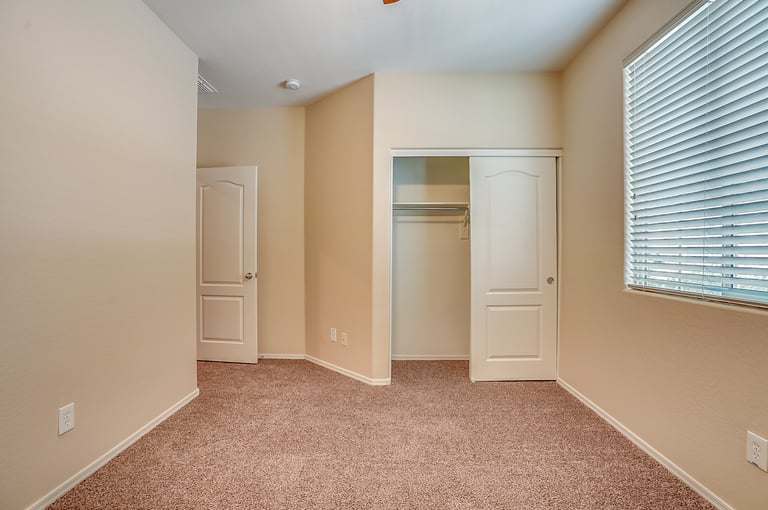 Photo 14 of 20 - 21229 E Cherrywood Dr, Queen Creek, AZ 85142