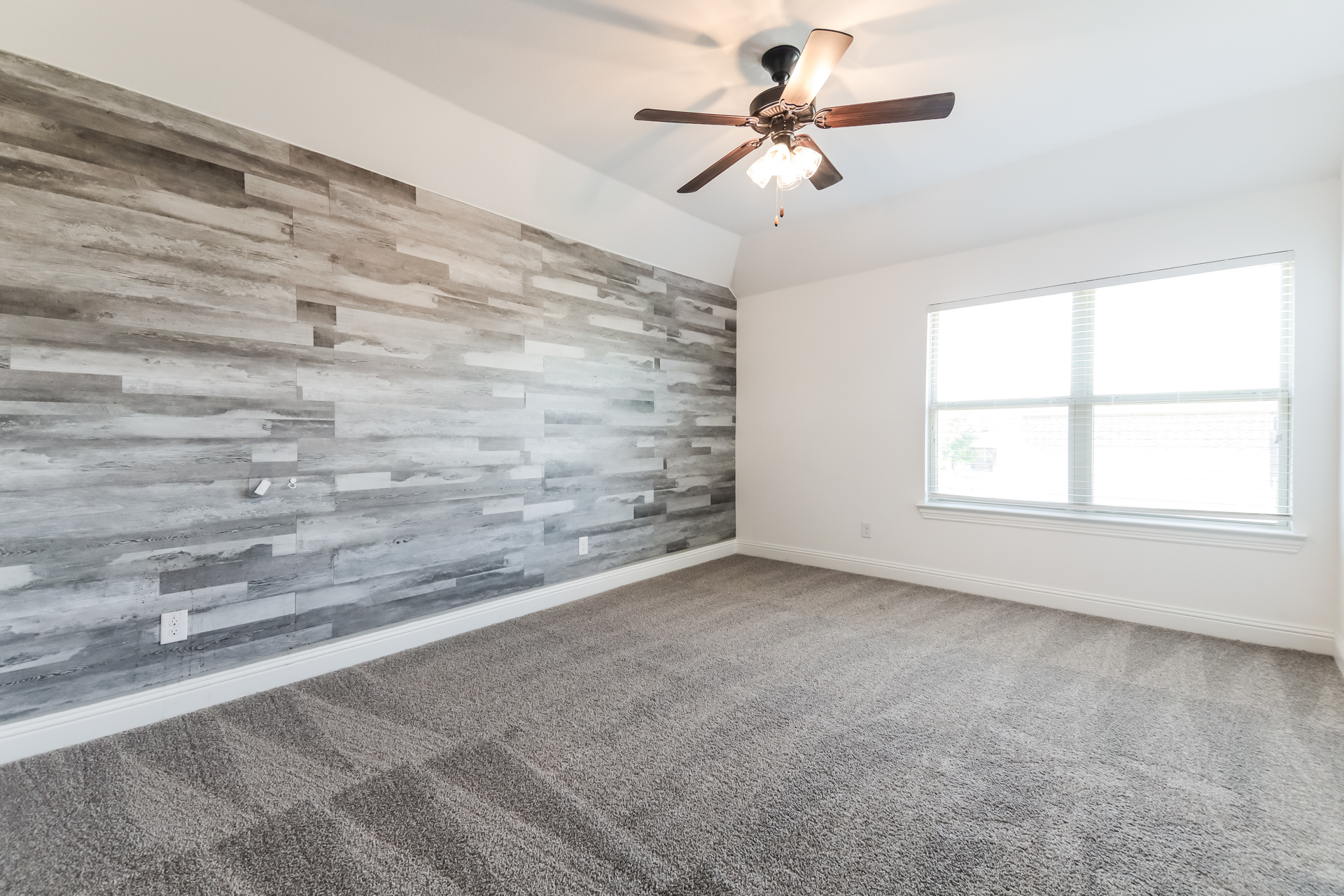 Photo 12 of 22 of 10812 Marble Falls Pl, McKinney, TX