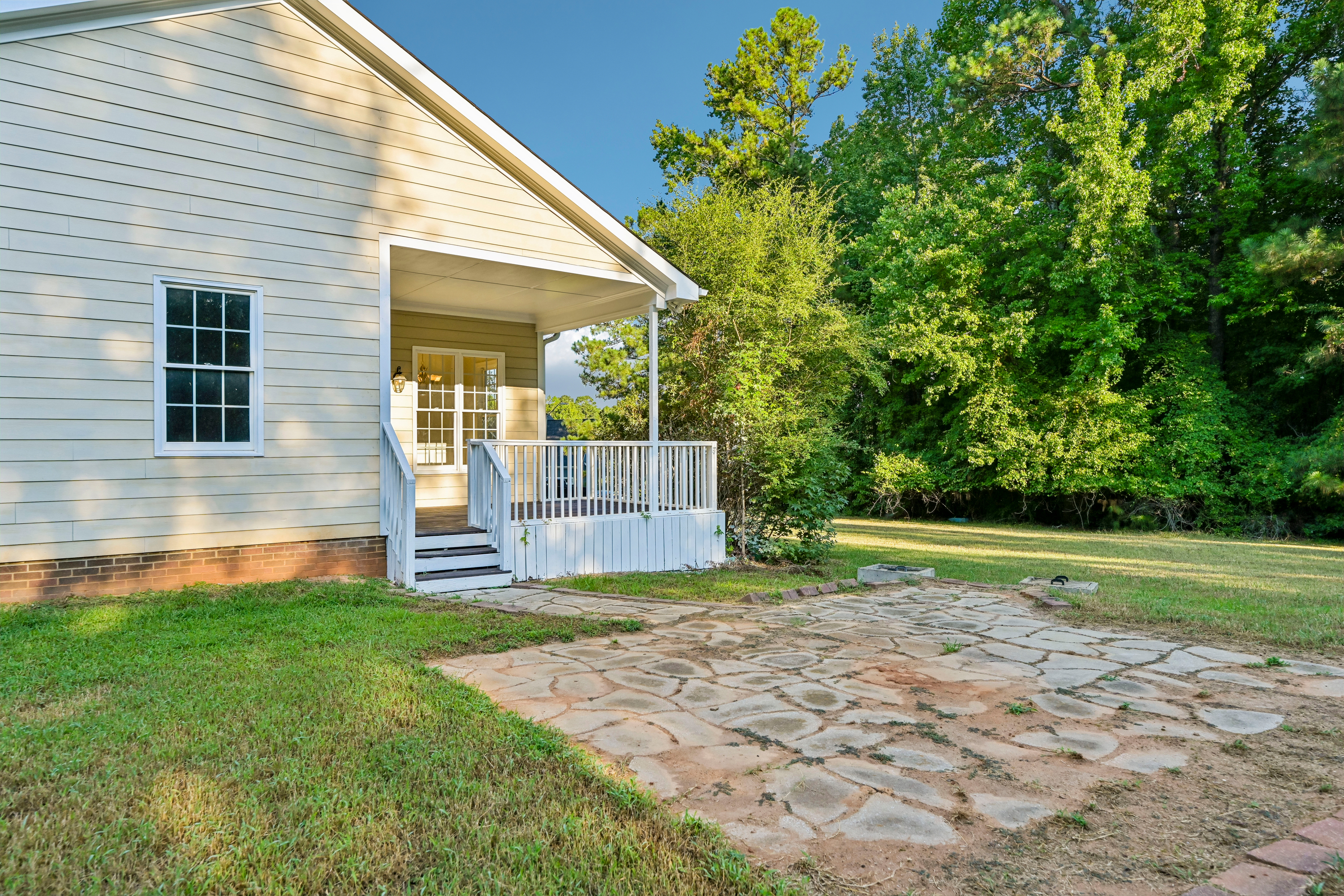 Photo 22 of 25 of 9701 Chris Dr, Raleigh, NC