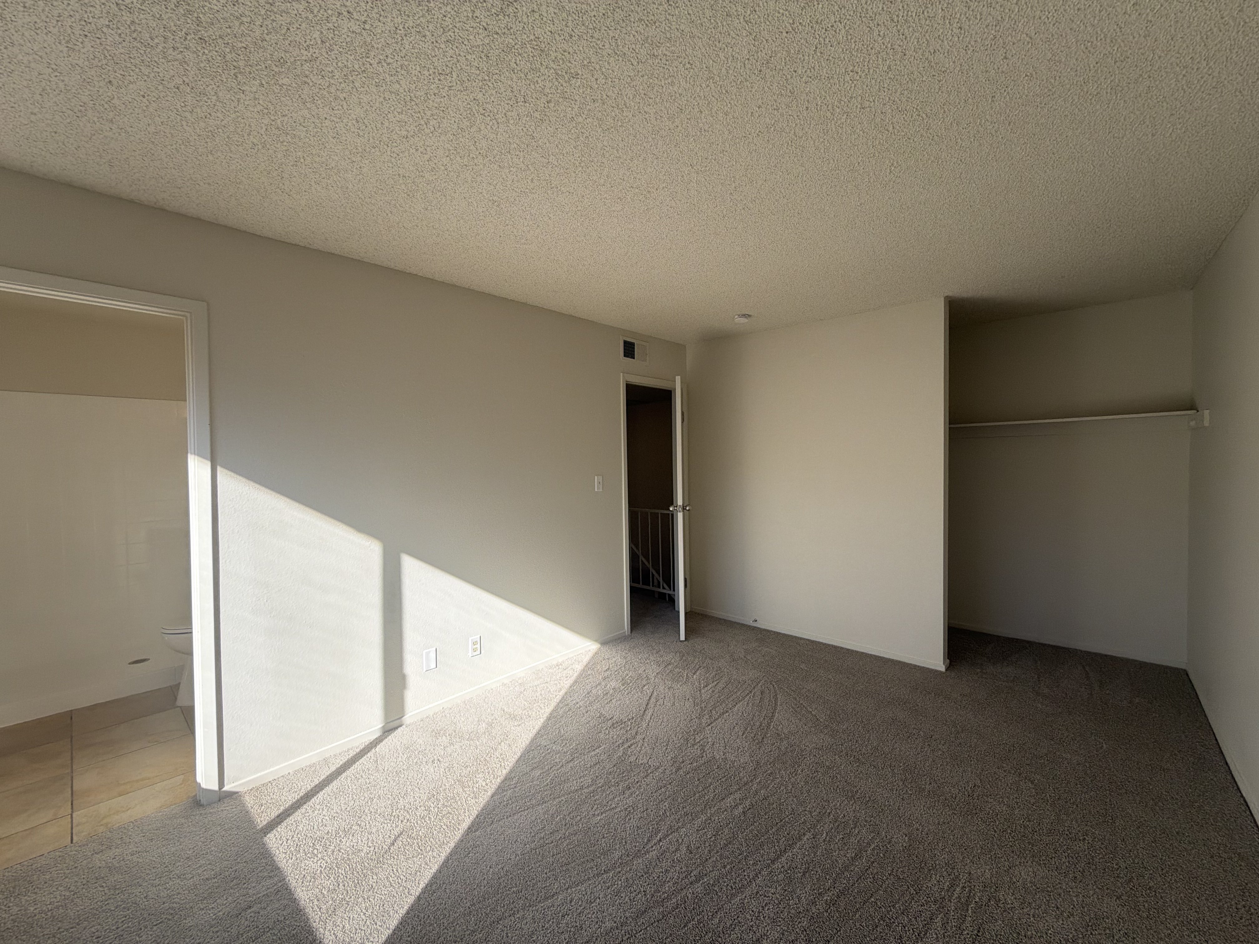 Photo 10 of 19 of 1511 Living Desert Dr, Las Vegas, NV