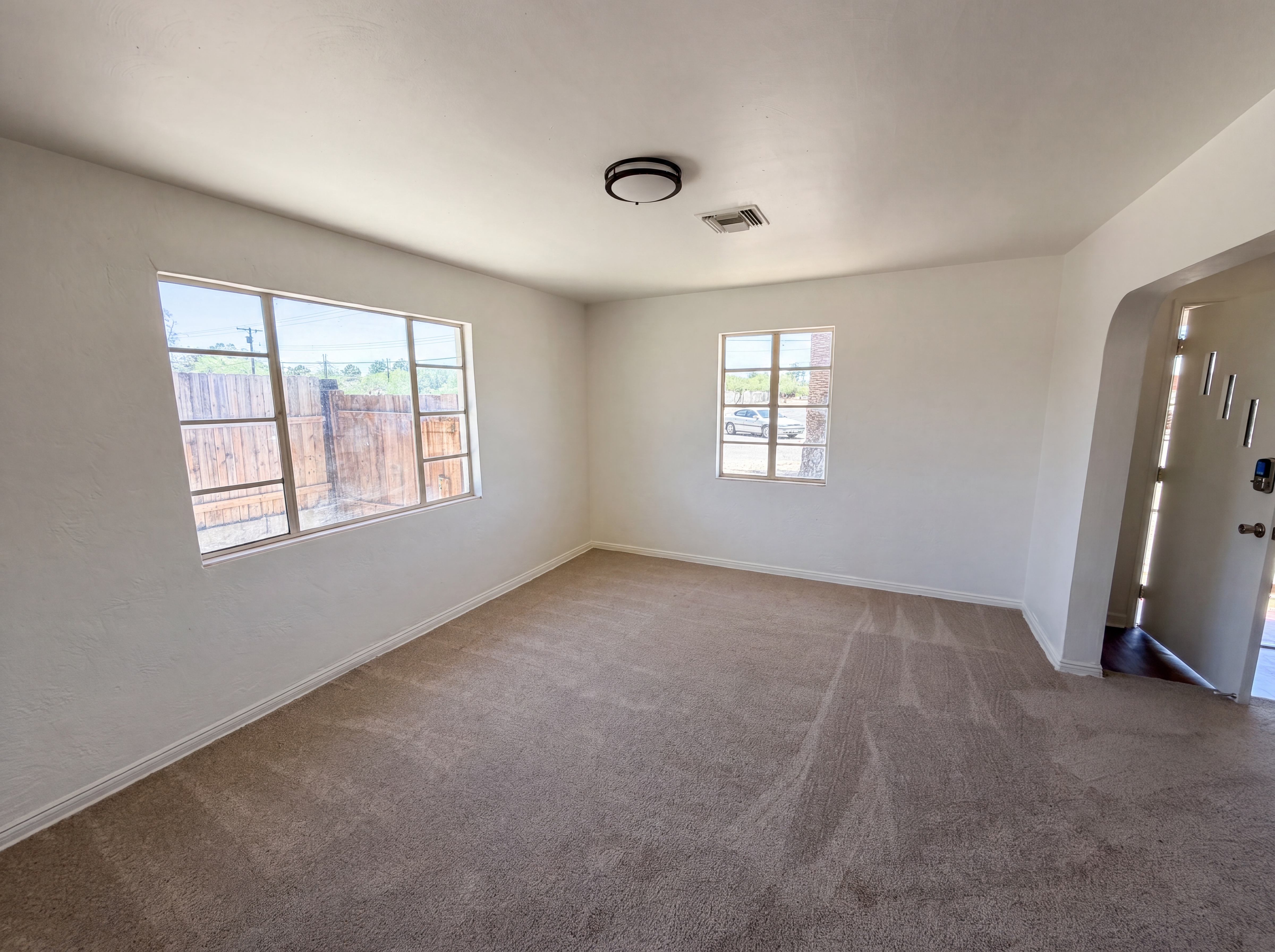 Photo 8 of 22 of 457 E Pastime Rd, Tucson, AZ