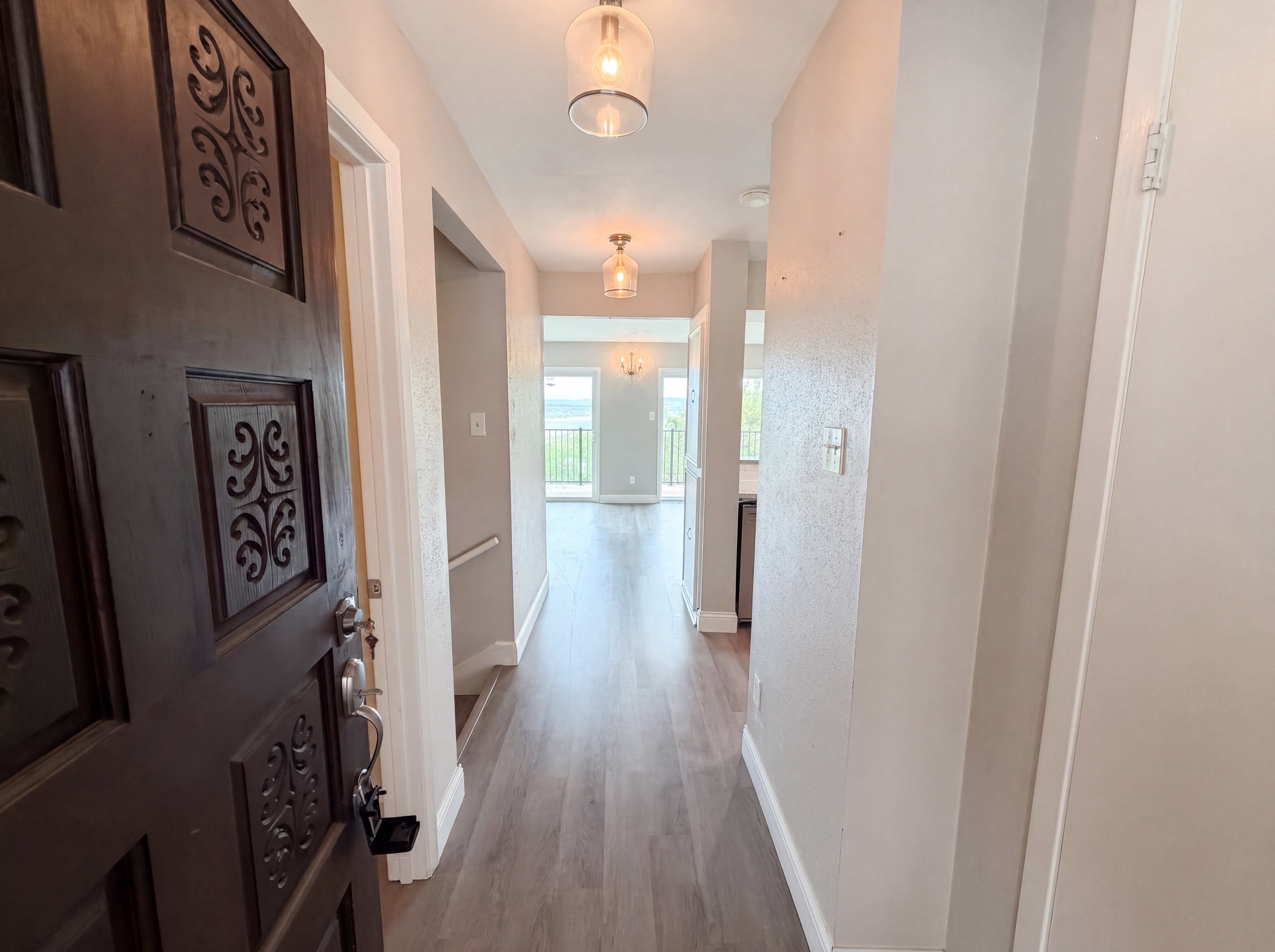 Photo 6 of 19 of 3216 Poe Cv, Lago Vista, TX