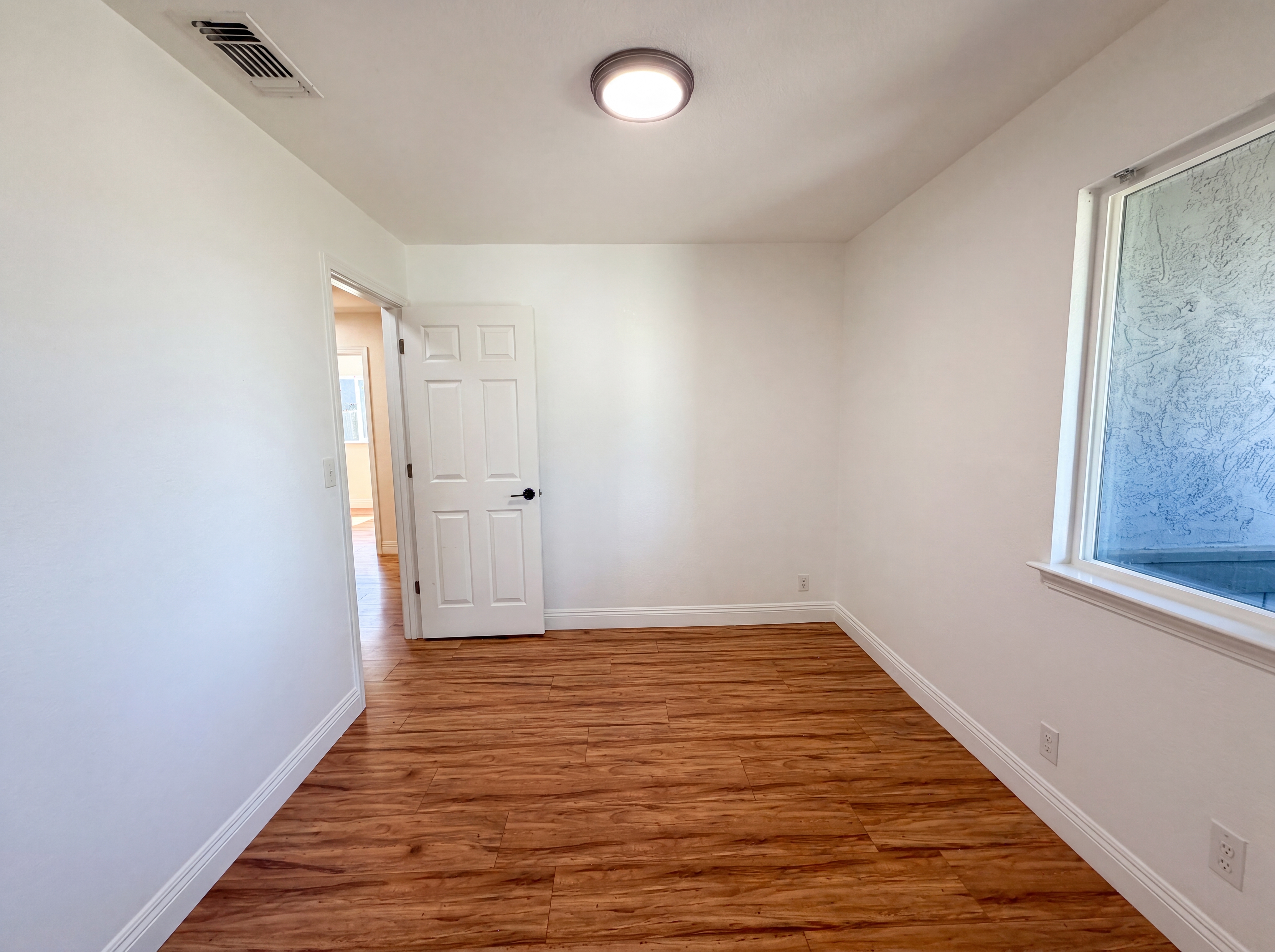 Photo 4 of 27 of 3740 Blackfoot Way, Antelope, CA