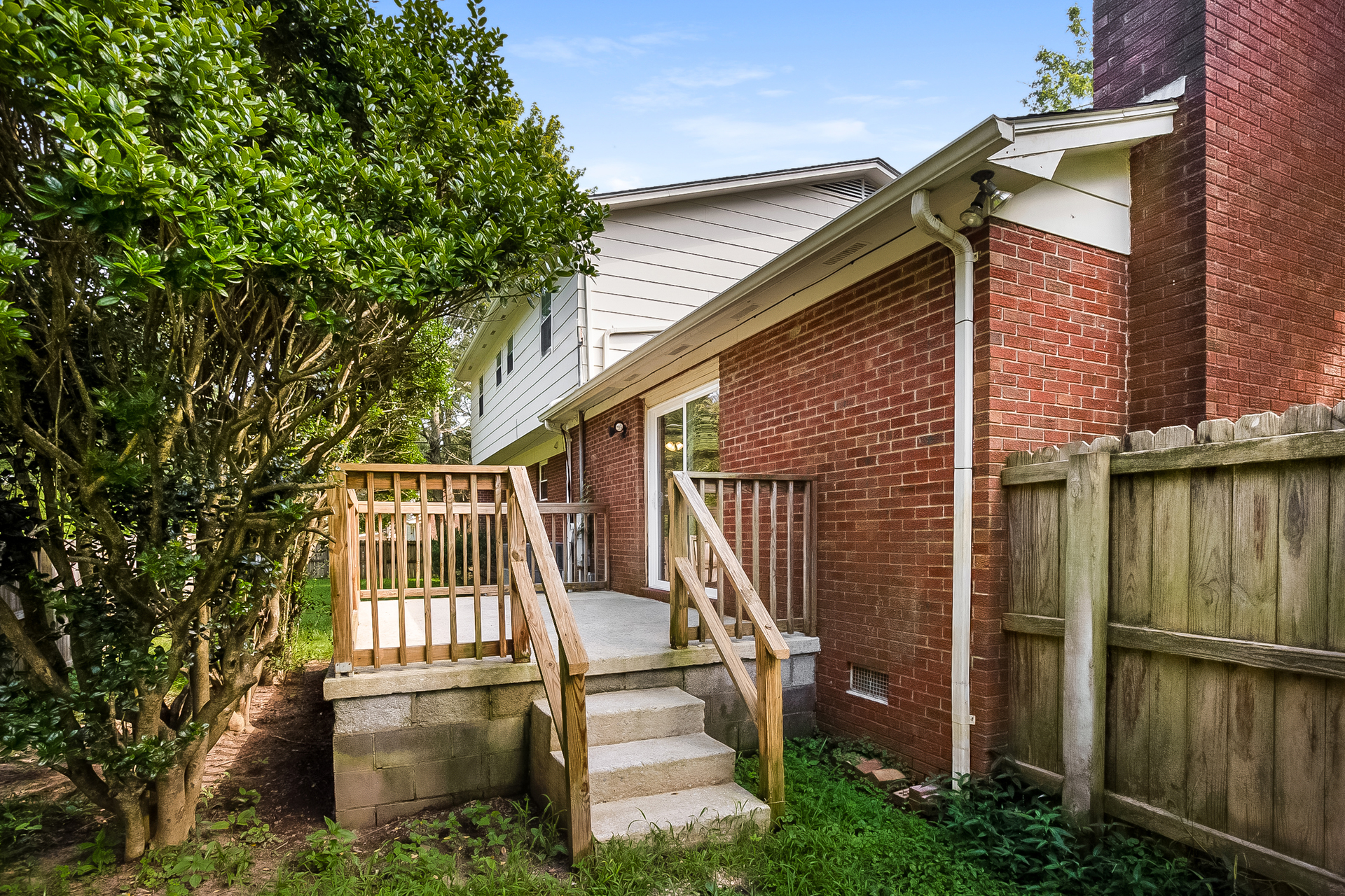 Photo 20 of 22 of 214 Meadow Ln, La Follette, TN