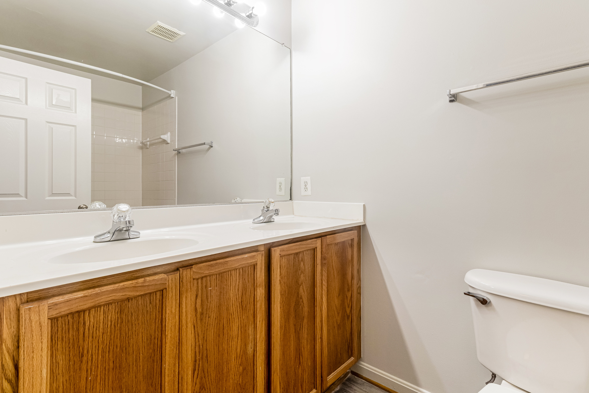 Photo 12 of 22 of 10116 Chesney Dr, Spotsylvania, VA