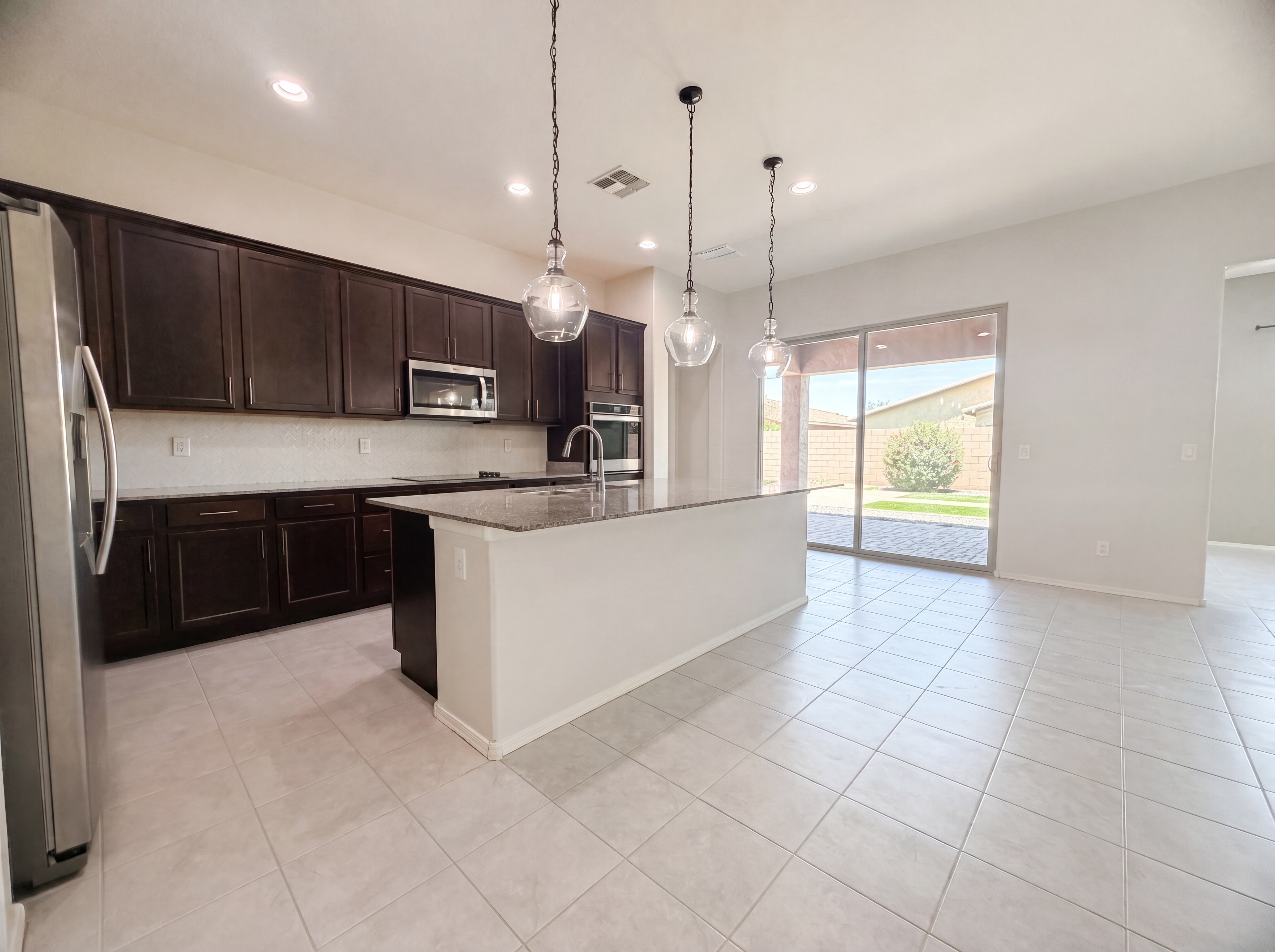 Photo 2 of 19 of 22718 E Silver Creek Ln, Queen Creek, AZ