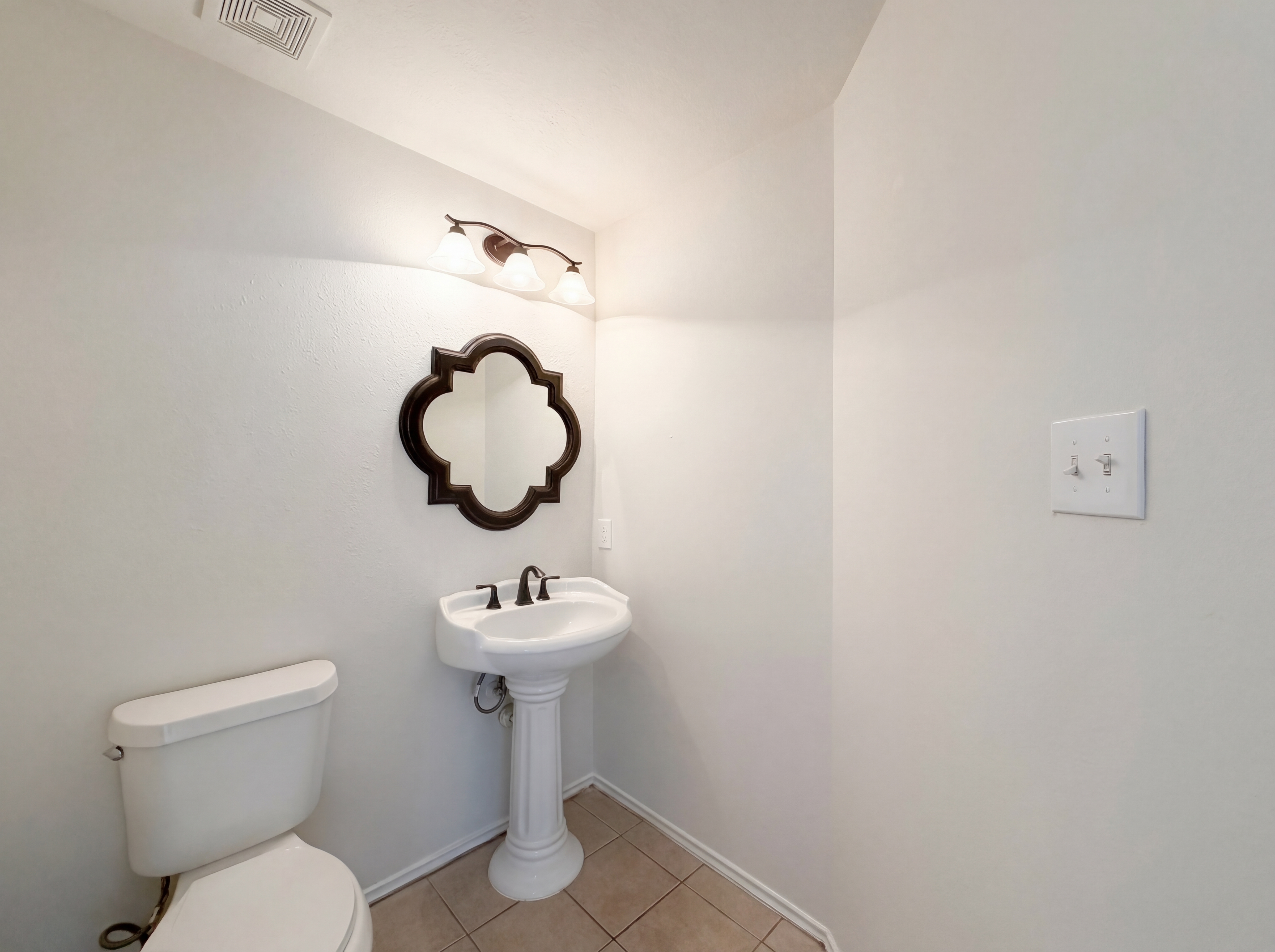 Photo 8 of 24 of 12927 Colony Heath Ln, Houston, TX