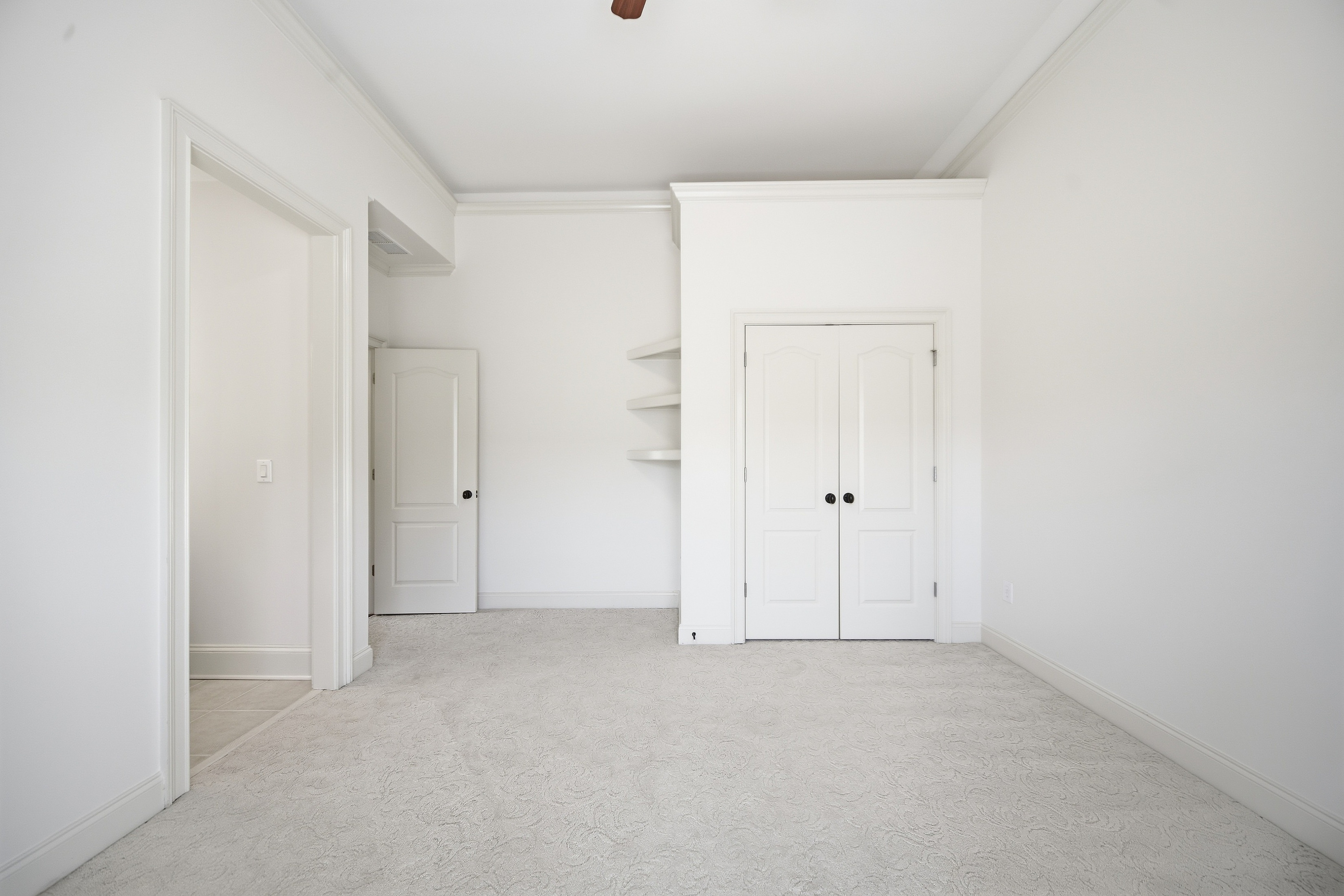 Photo 31 of 52 of 3420 Camellia Ln, Suwanee, GA