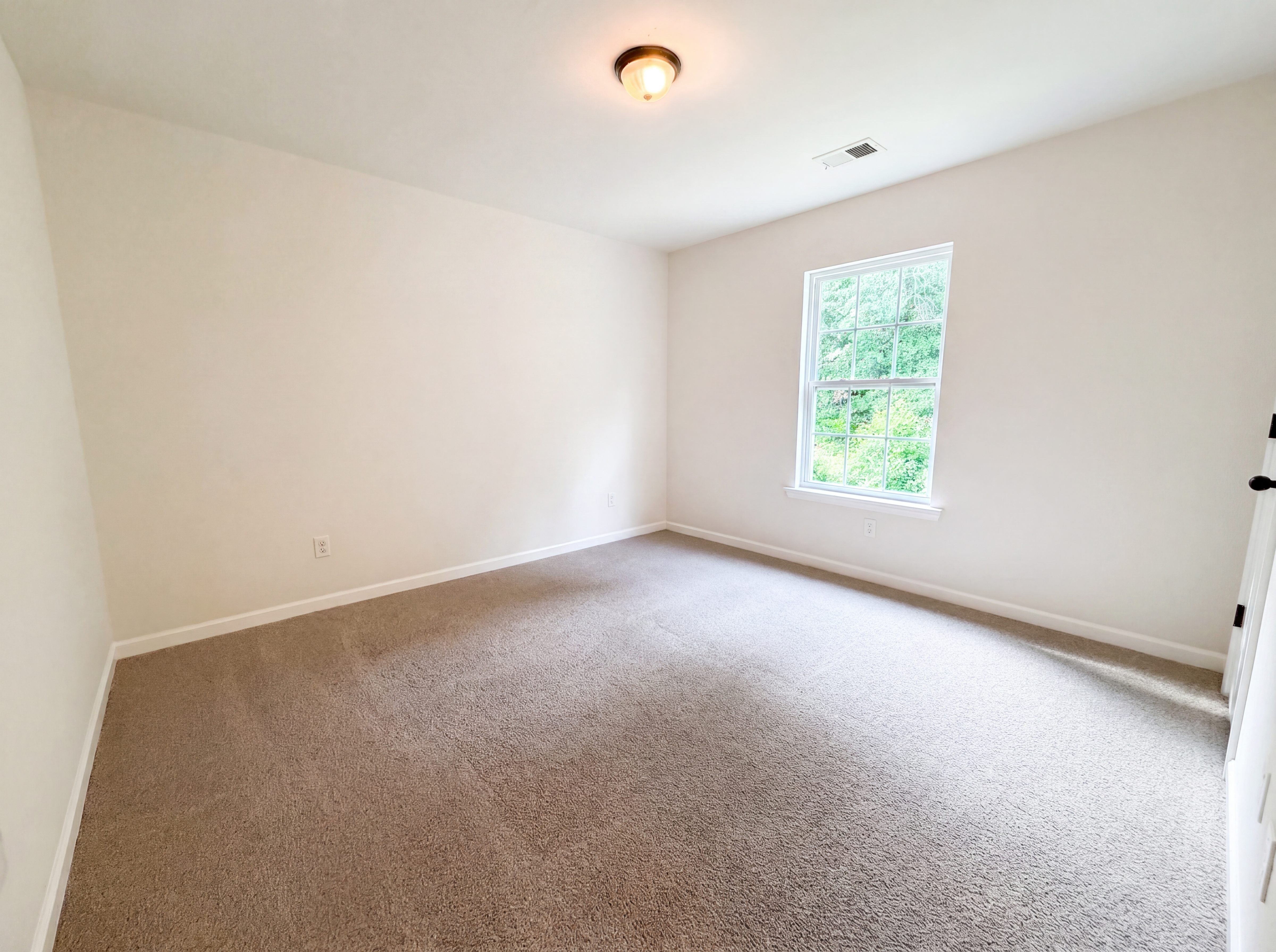 Photo 12 of 24 of 1050 Rabon Pond Dr, Columbia, SC