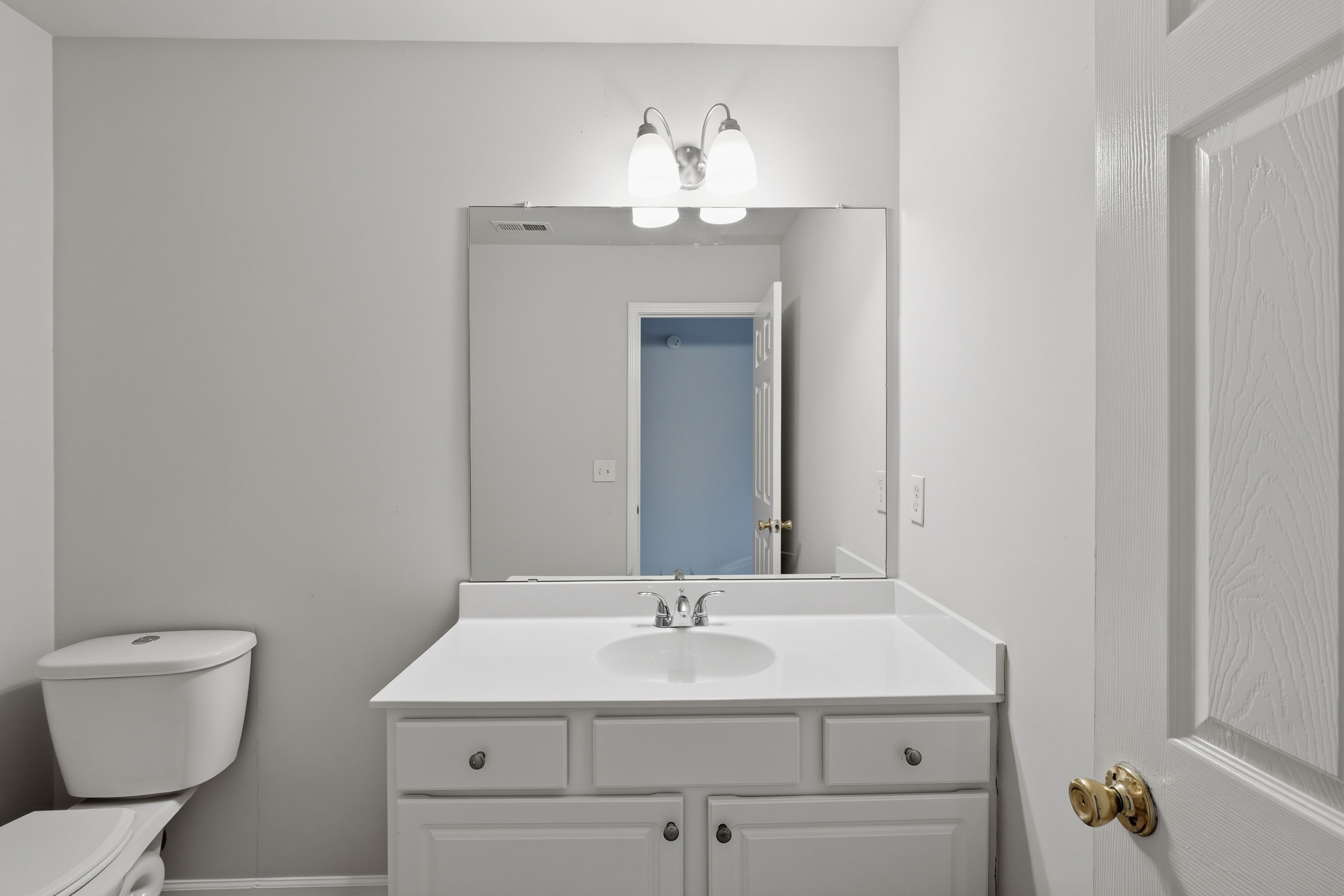 Photo 41 of 64 of 7295 Madison Cir, Union City, GA