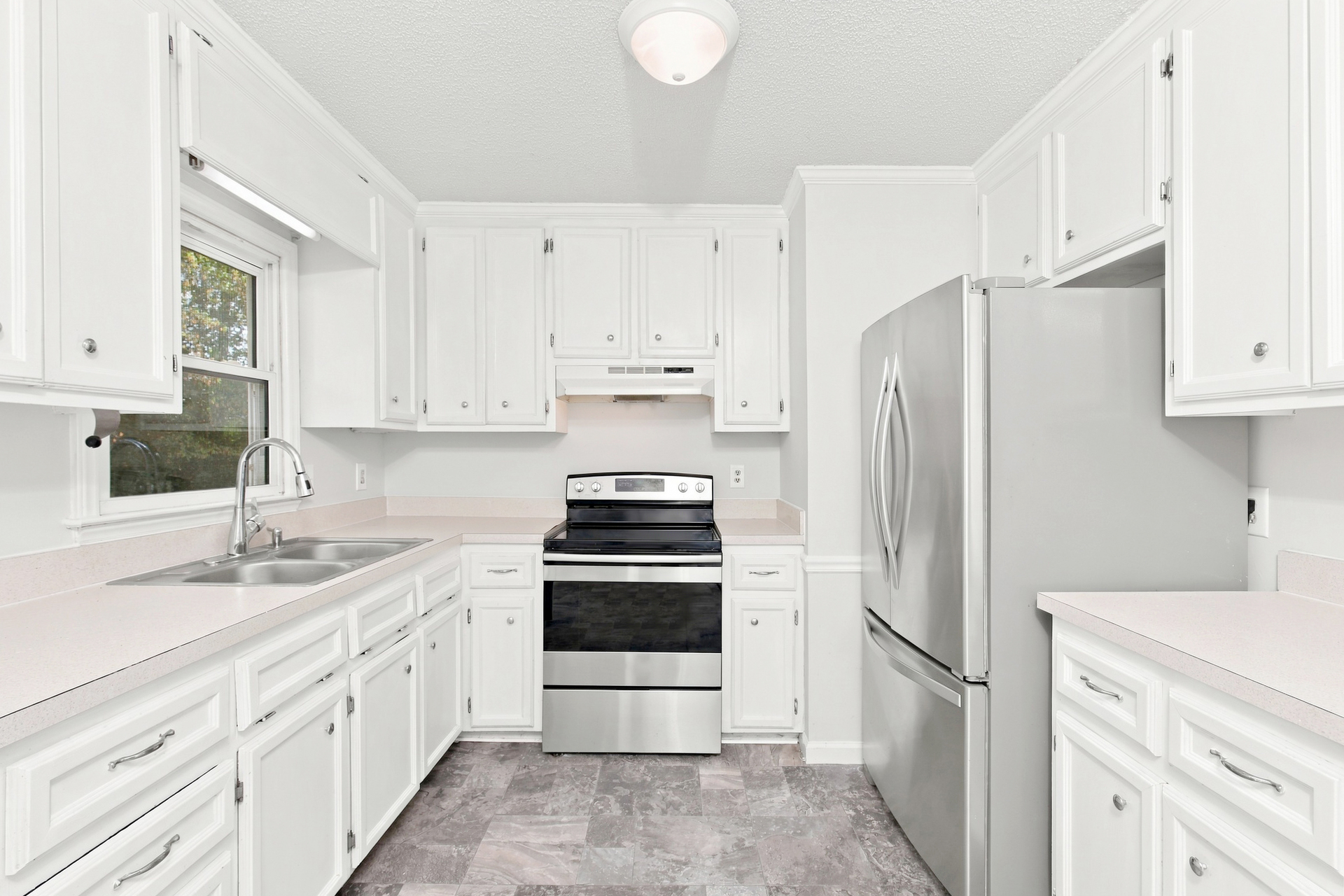 Photo 2 of 16 of 110 Patsy Ln, Goldsboro, NC