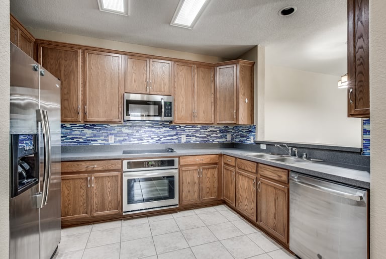 Photo 1 of 29 - 184 Leonard St, Lewisville, TX 75057