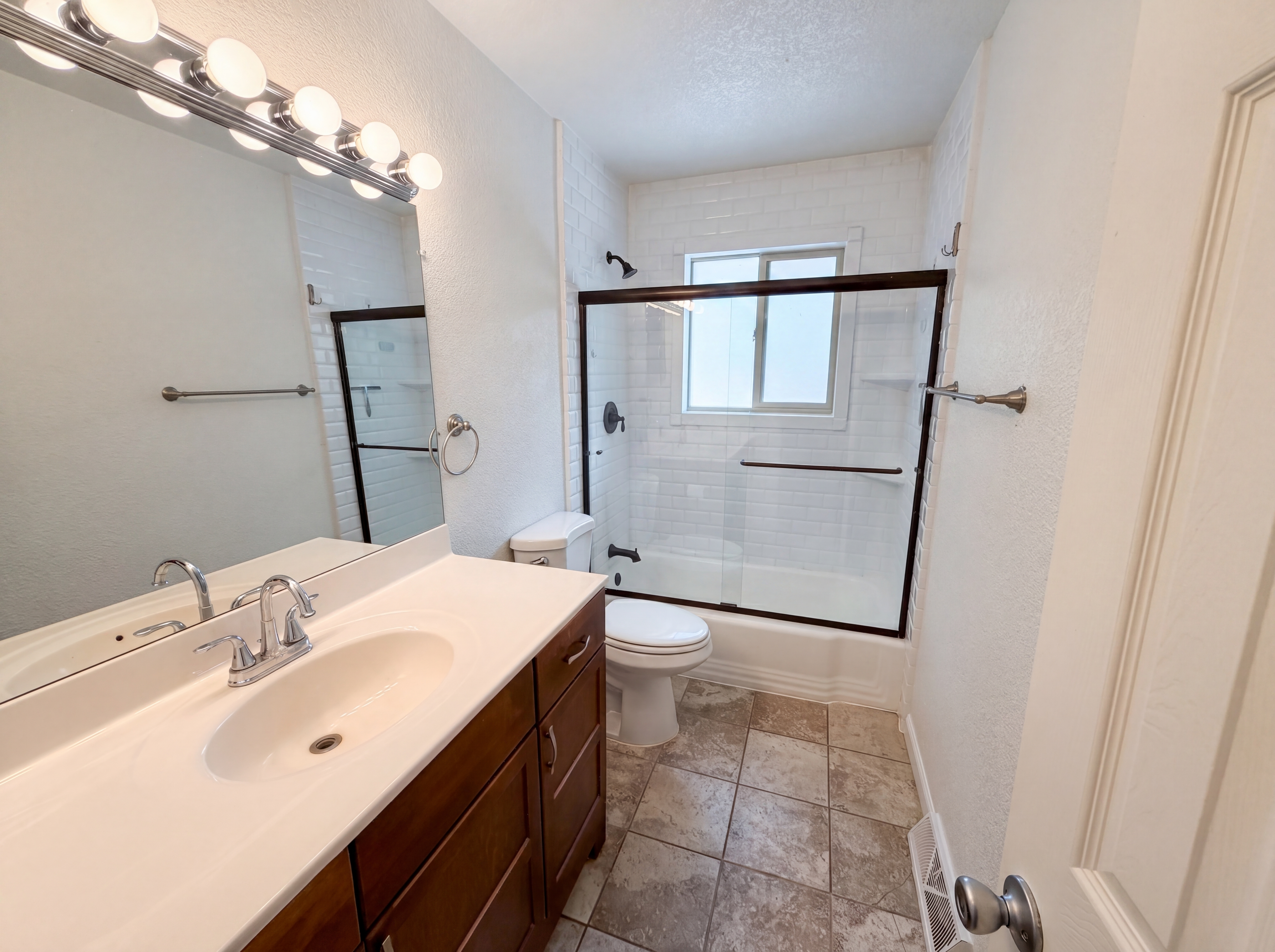 Photo 6 of 22 of 5421 Raritan Way, Denver, CO