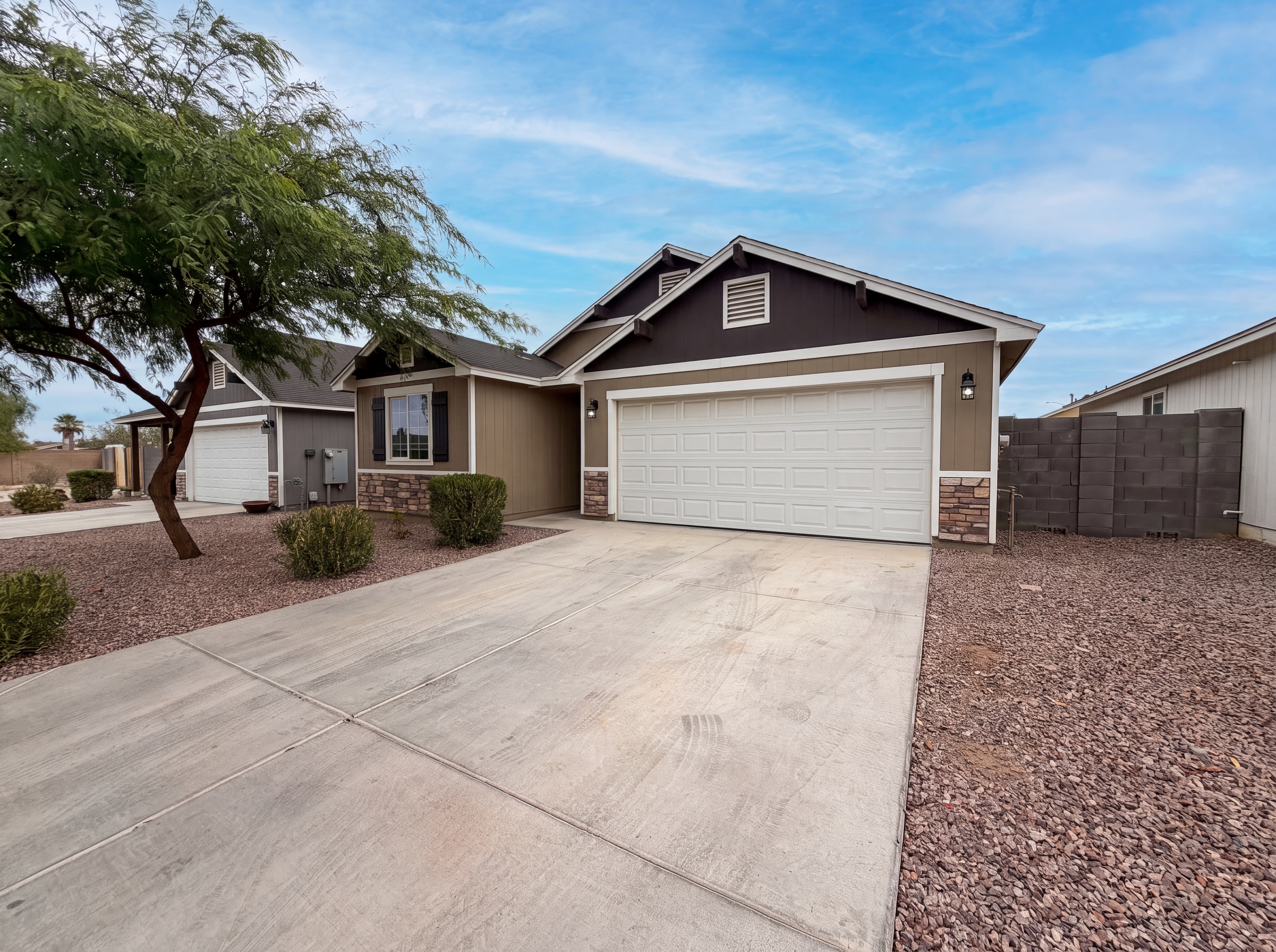 Photo 16 of 19 of 5713 S 13th Ave, Phoenix, AZ