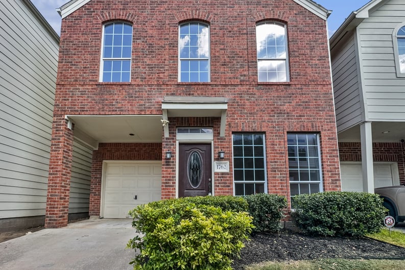 Property photo 1 of 1762 Aden Mist Dr
