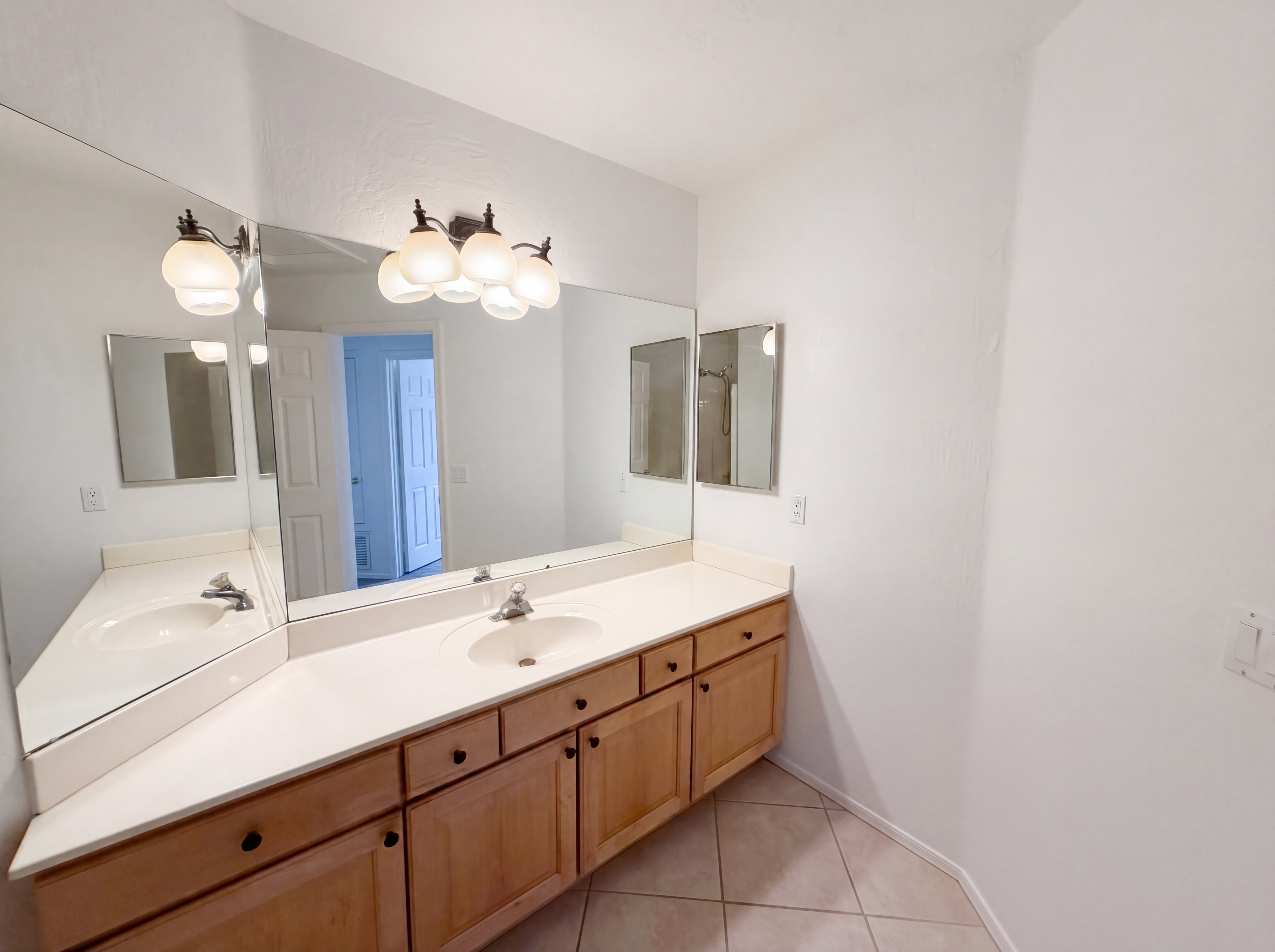 Photo 15 of 31 of 28449 N 46th St, Cave Creek, AZ