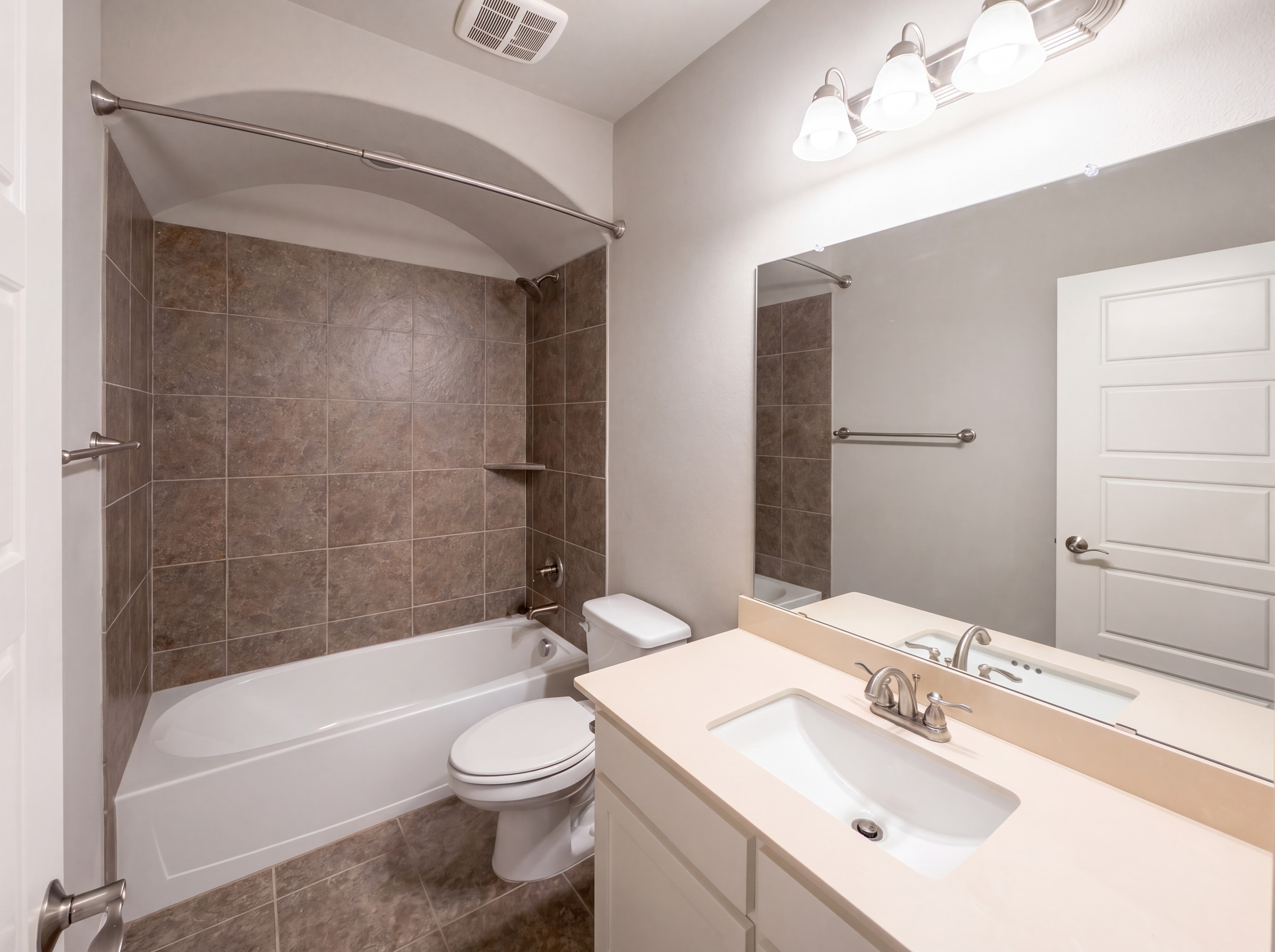 Photo 19 of 30 of 6452 Crystal Creek Dr, Frisco, TX