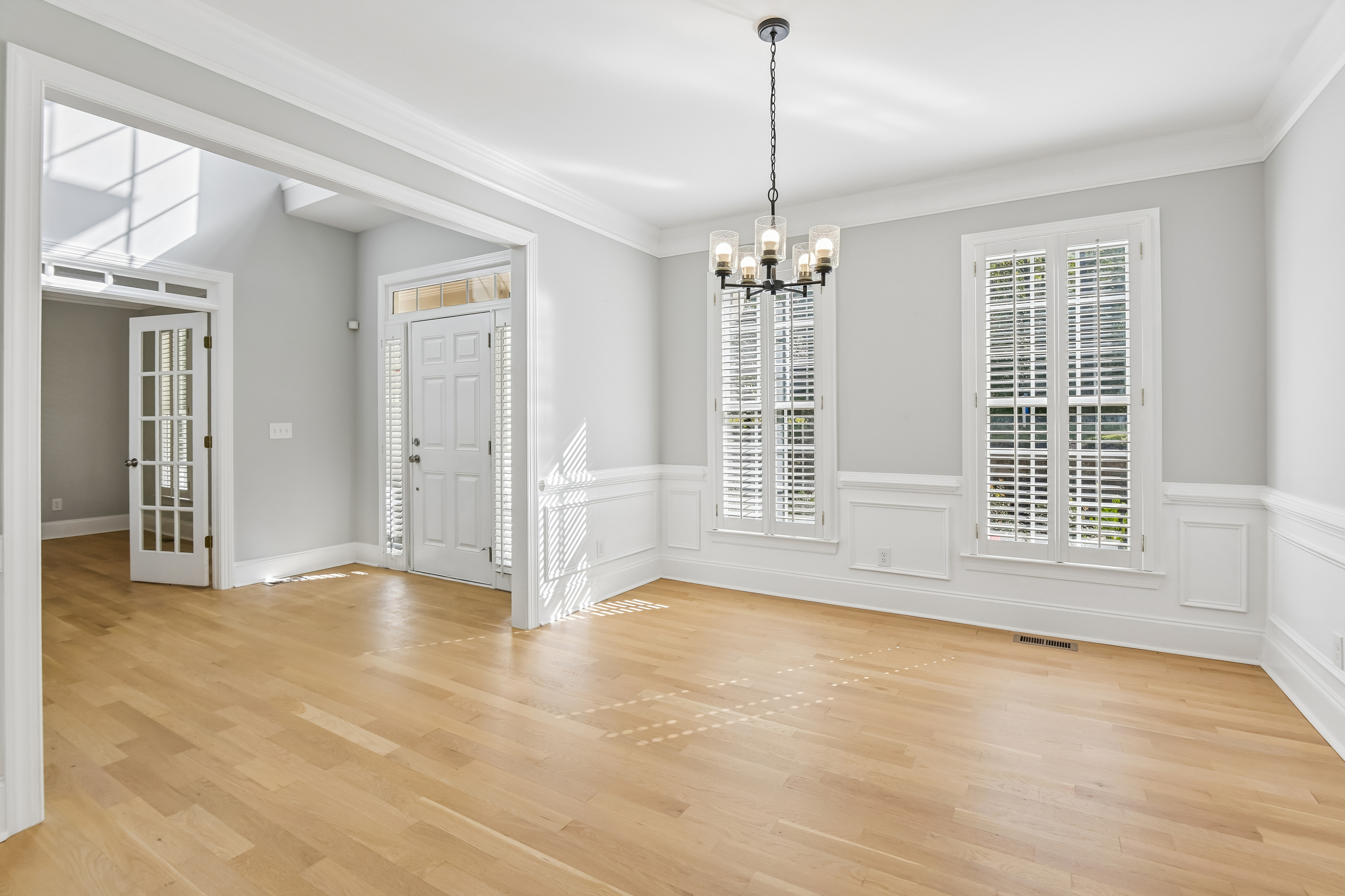 Photo 11 of 53 of 5228 Yellowtail Ln NW, Kennesaw, GA