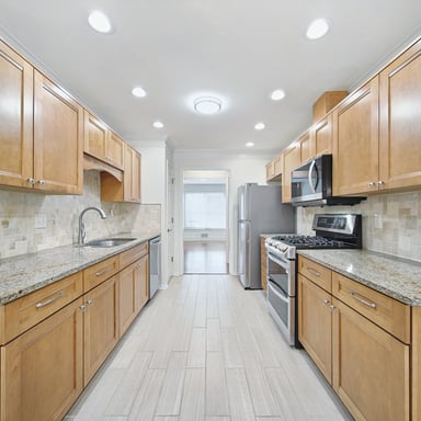 Property photo 3 of 3067 Hillsong Cir