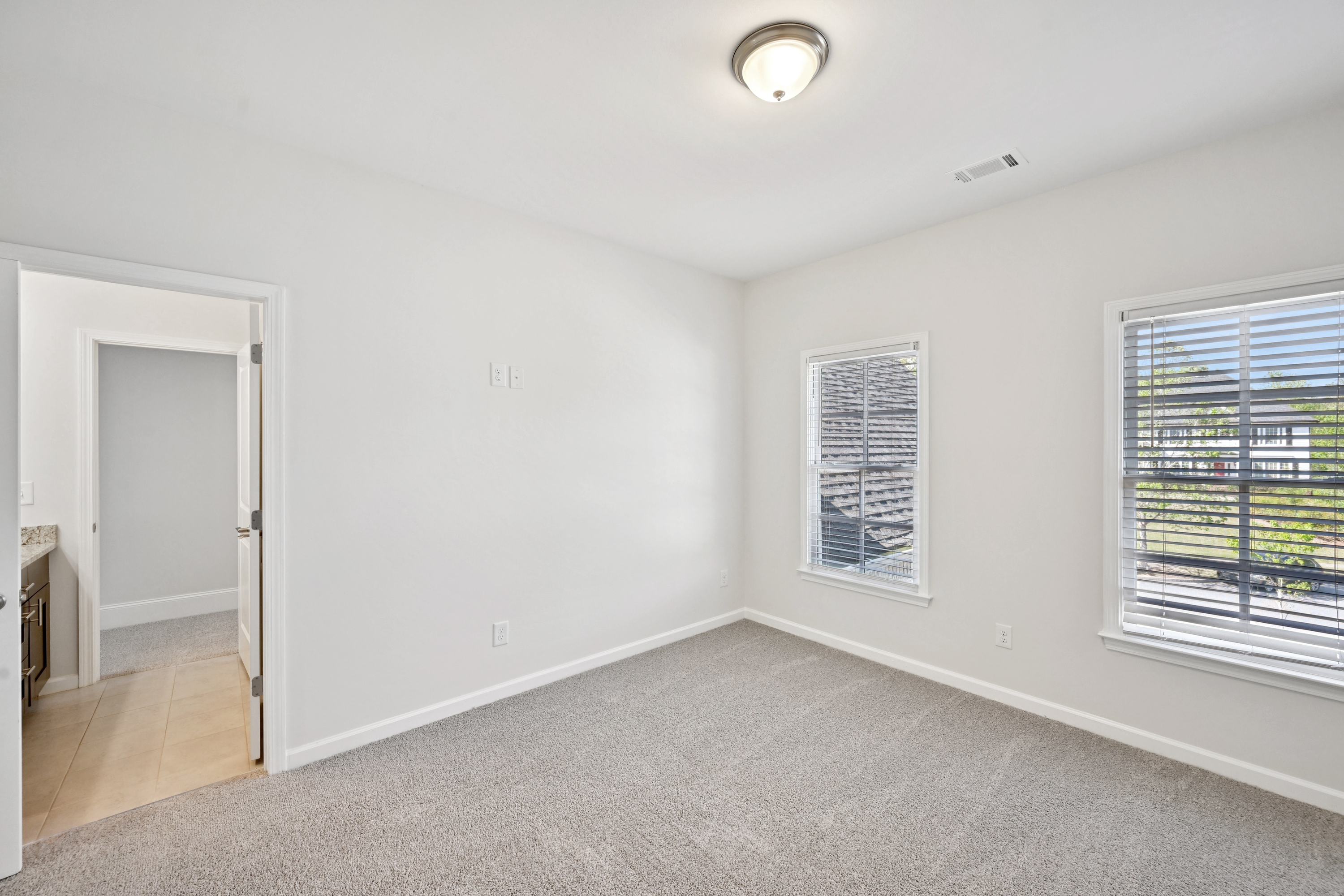 Photo 16 of 59 of 40 Terrace View Ct, Acworth, GA