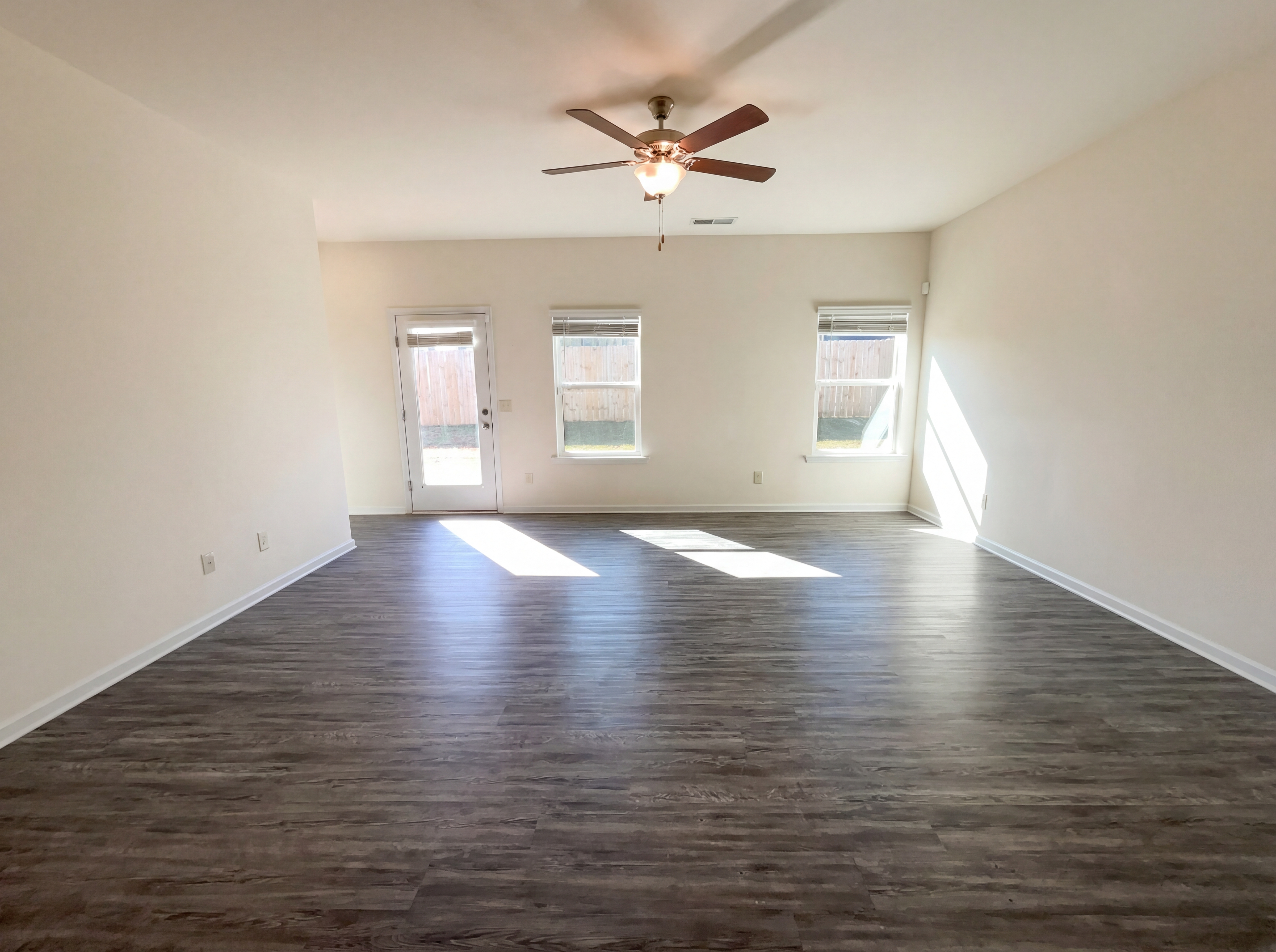 Photo 10 of 23 of 2682 N Broad Street Ext NE, Rome, GA