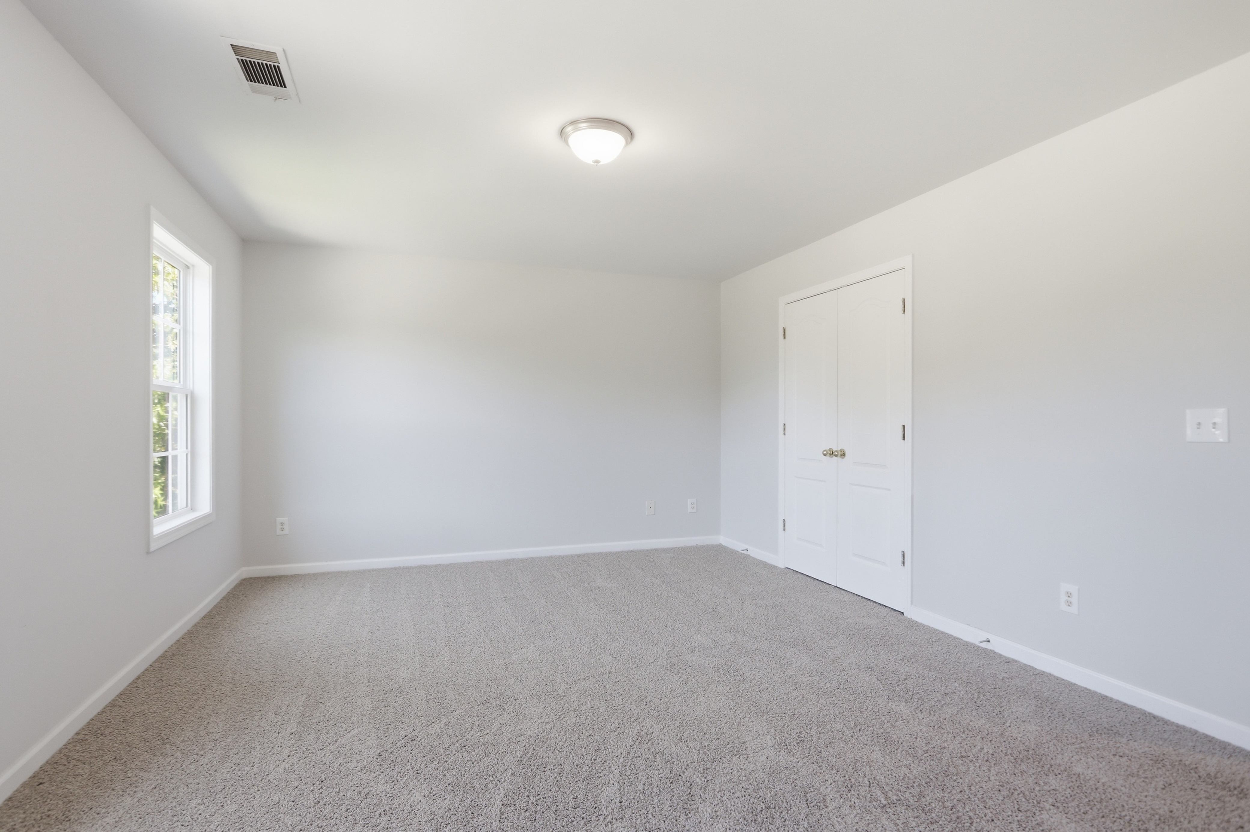 Photo 14 of 36 of 44 Fairwood Dr, Dallas, GA