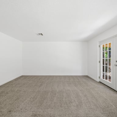 Property photo 3 of 5421 S Huddleston Dr