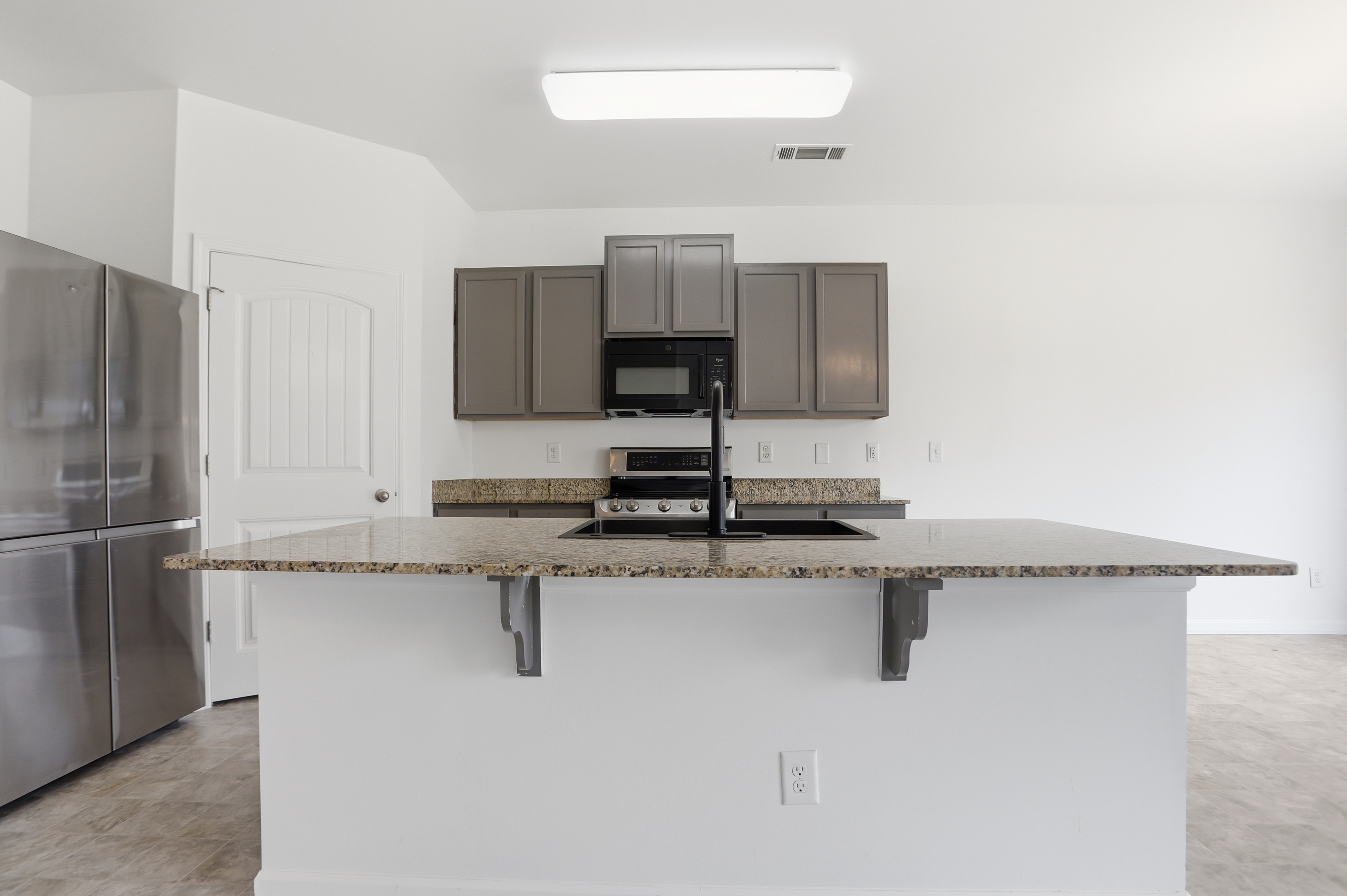 Photo 13 of 41 of 1705 Blue Heron Way, Lovejoy, GA