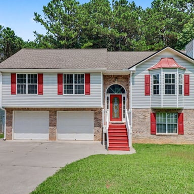Property photo 1 of 18 Broadlands Dr