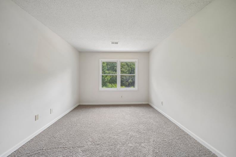 Property photo 2 of 19 Belmonte Ct SW