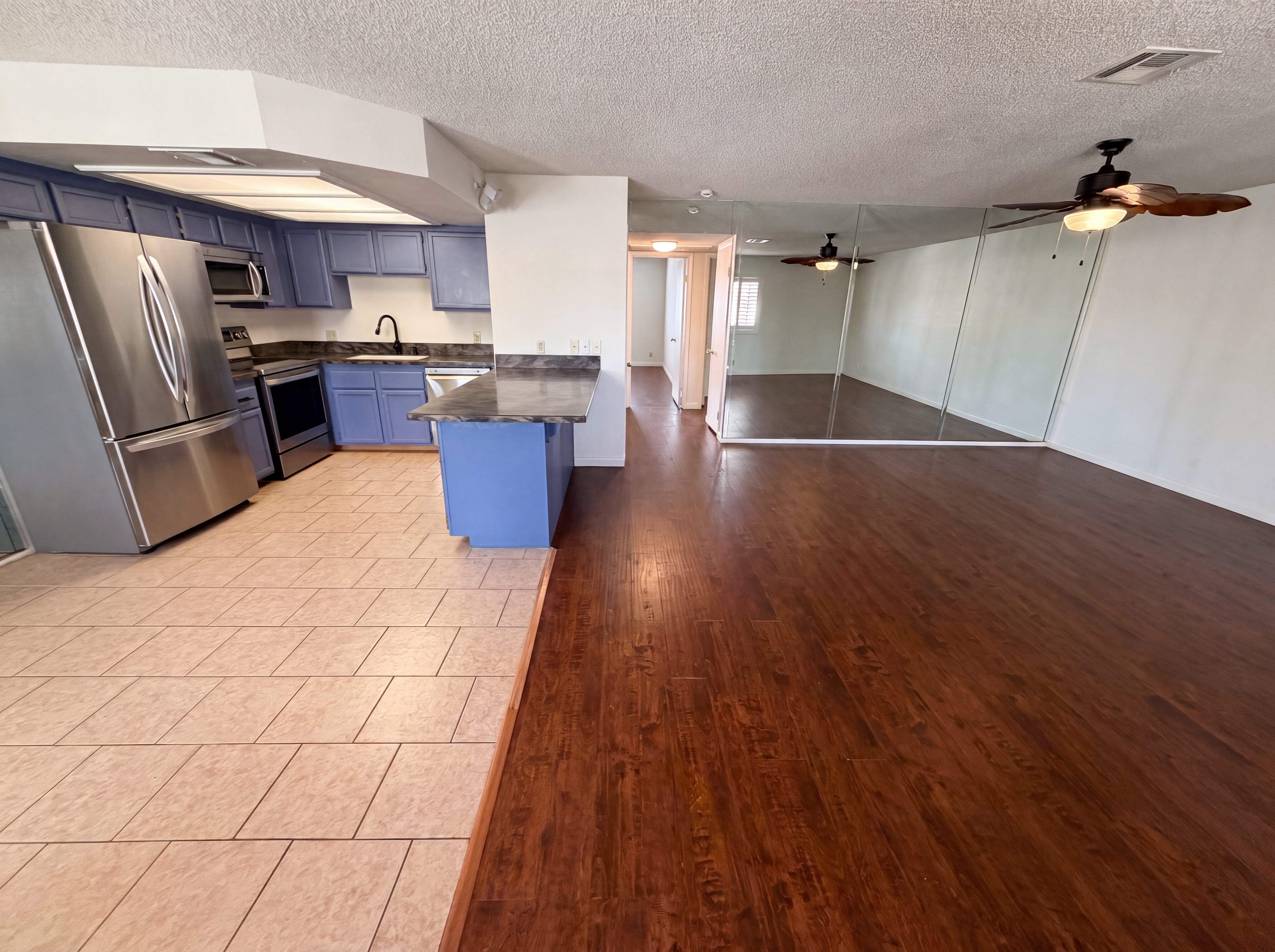 Photo 18 of 47 of 1325 Keifer Ln, Las Vegas, NV